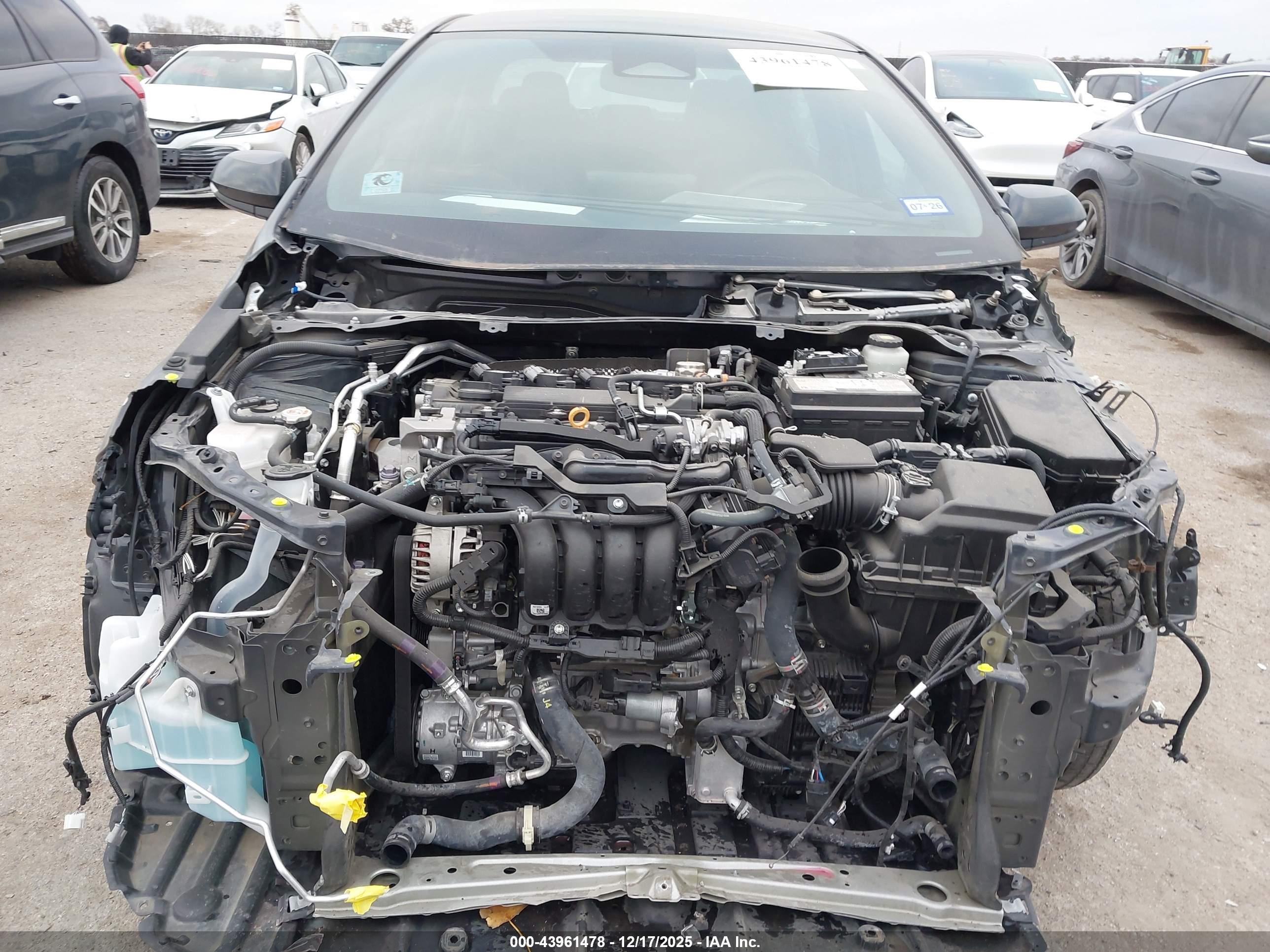 TOYOTA COROLLA image 6