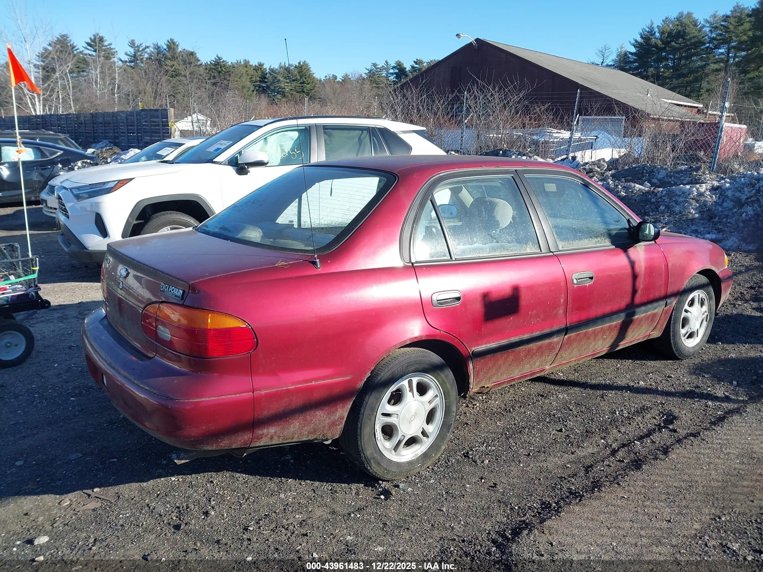 CHEVROLET PRIZM image 4