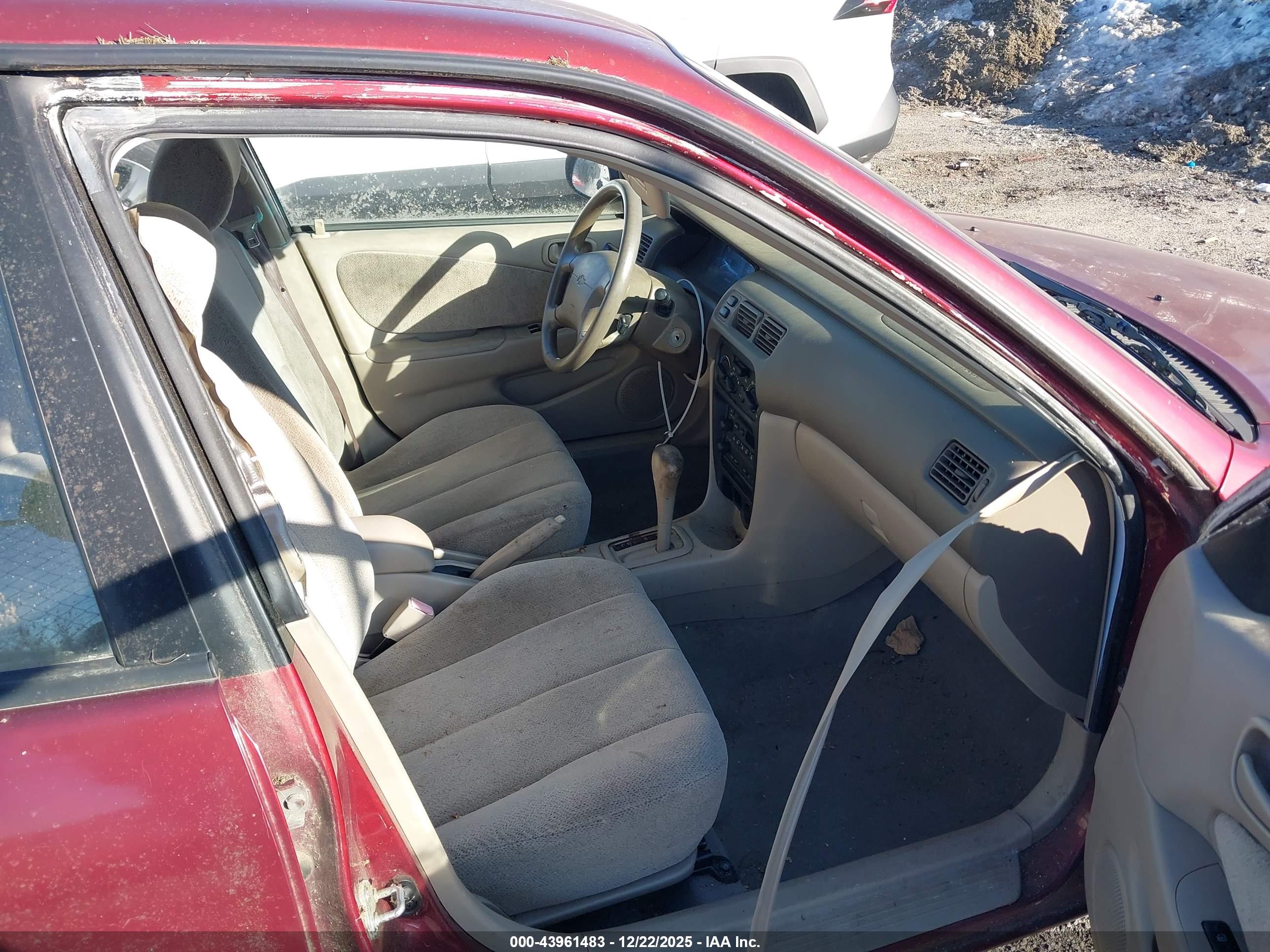 CHEVROLET PRIZM image 5