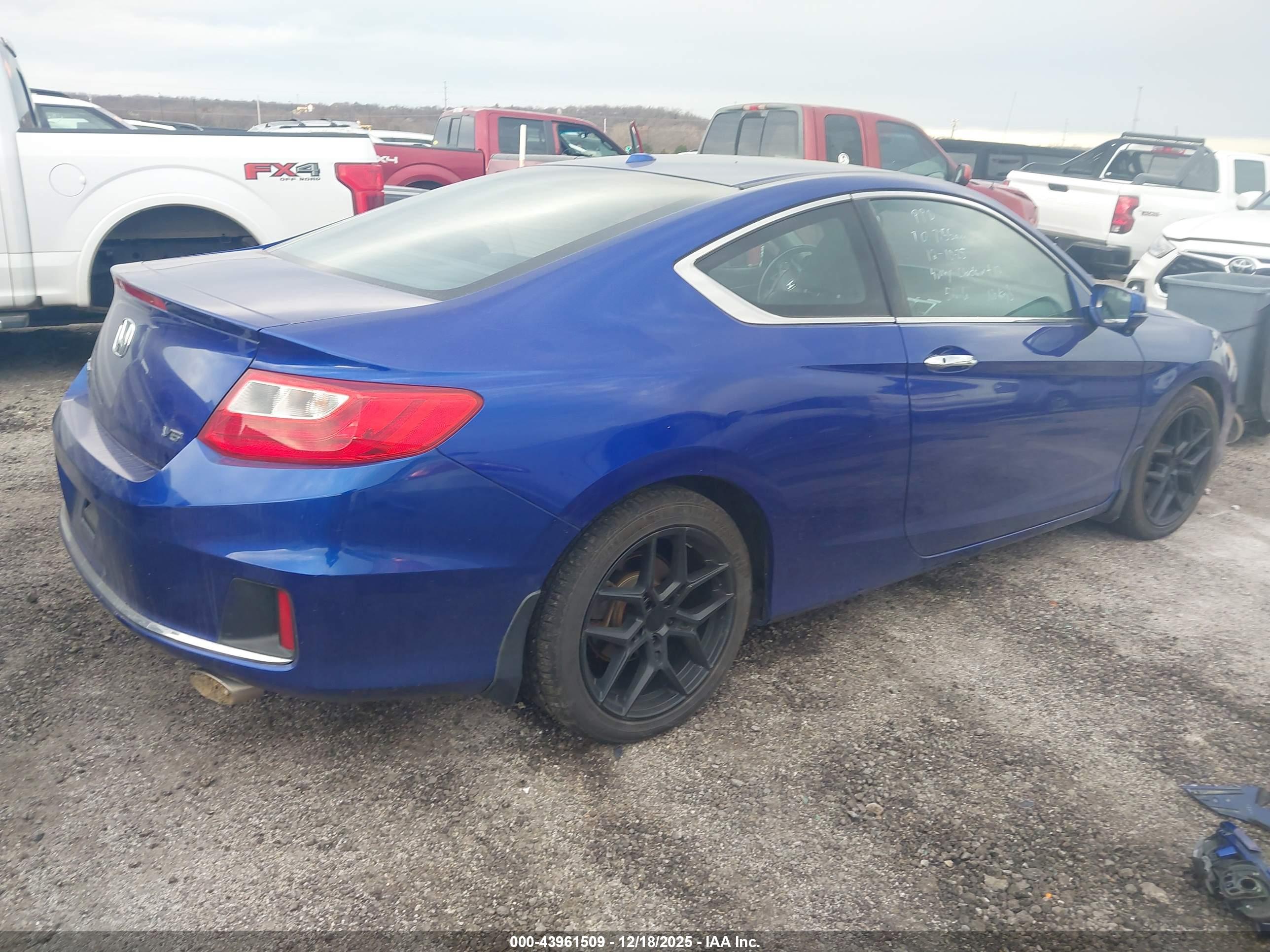 HONDA ACCORD image 4