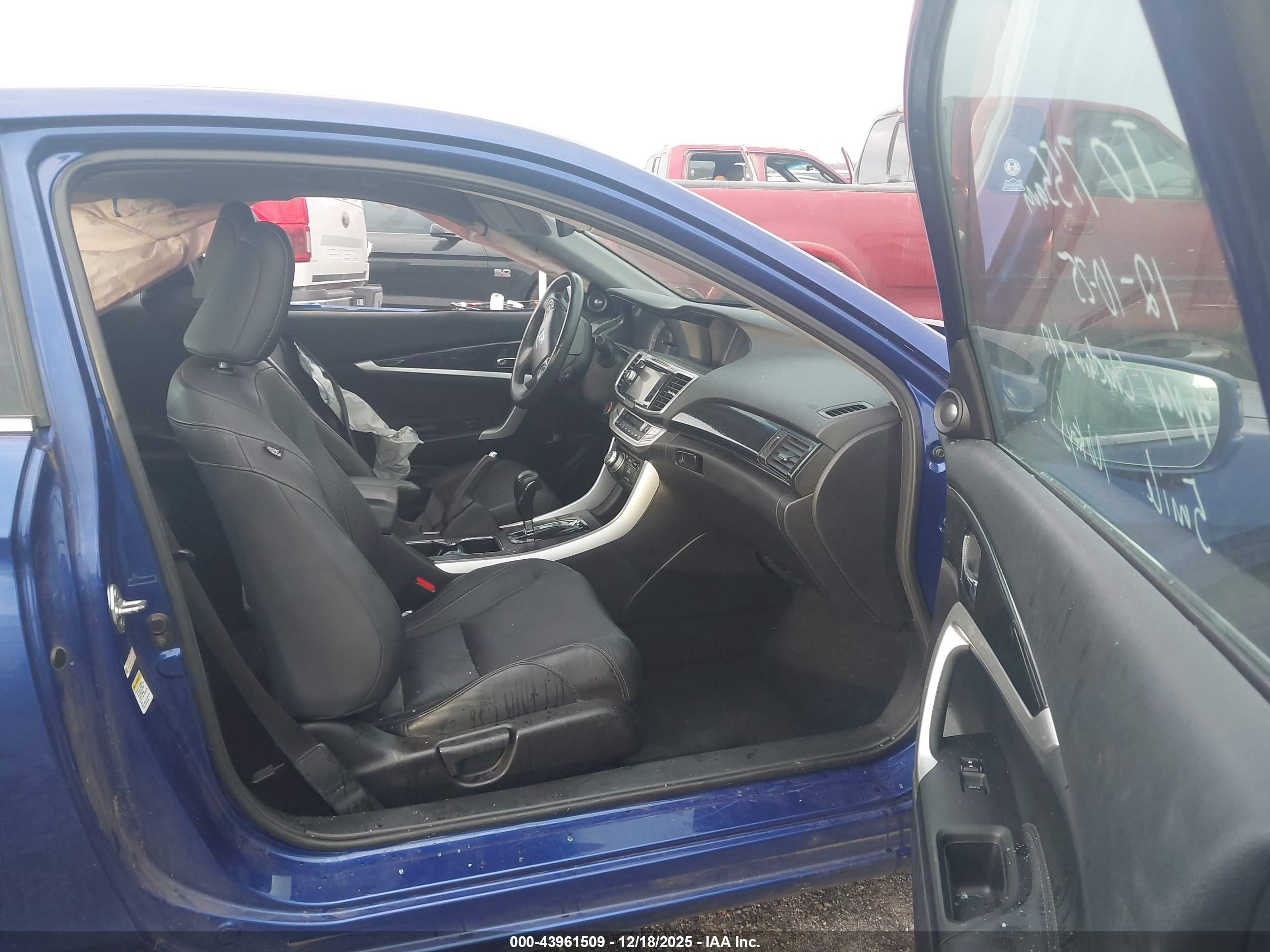 HONDA ACCORD image 5
