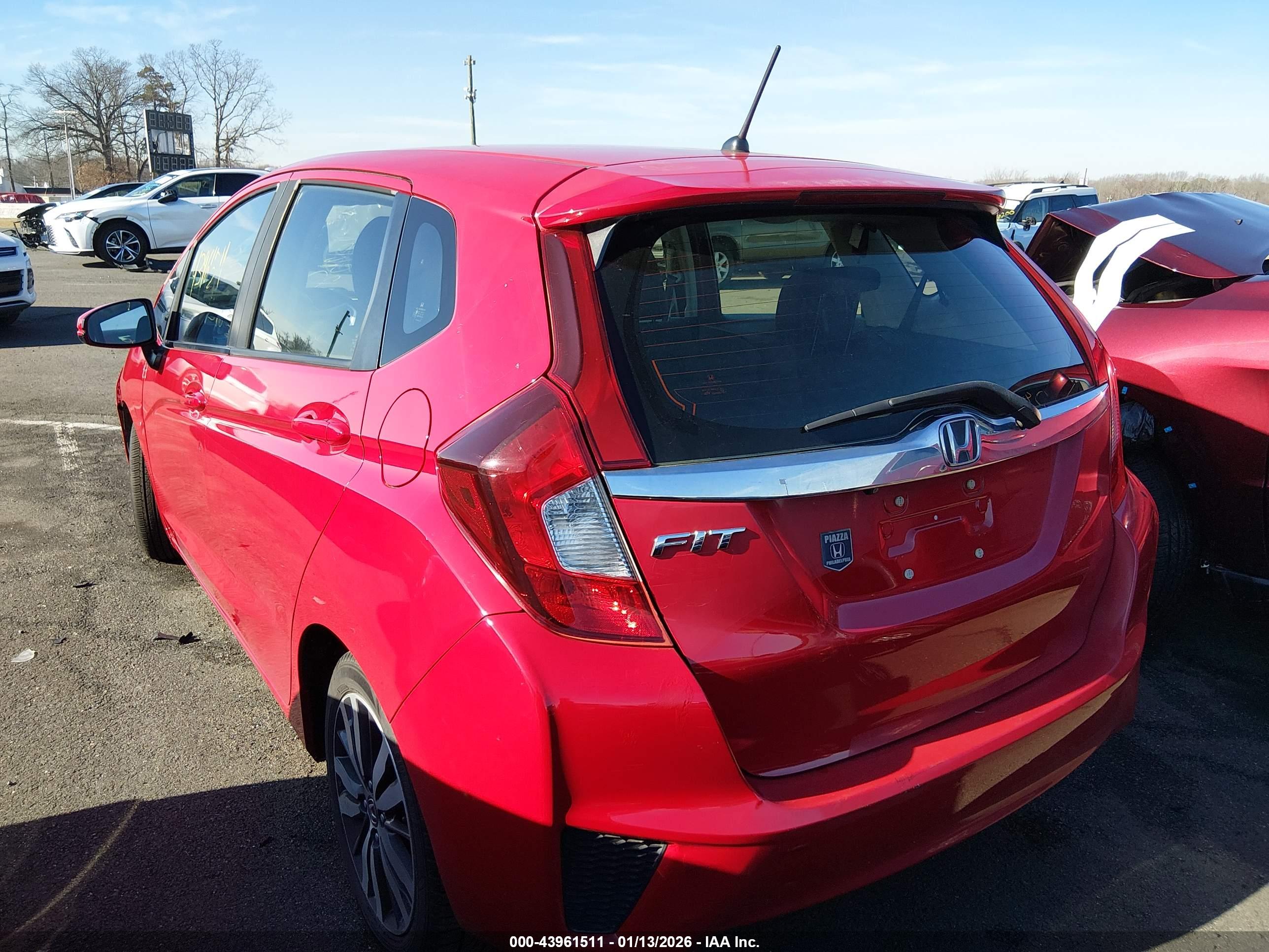 HONDA FIT image 3