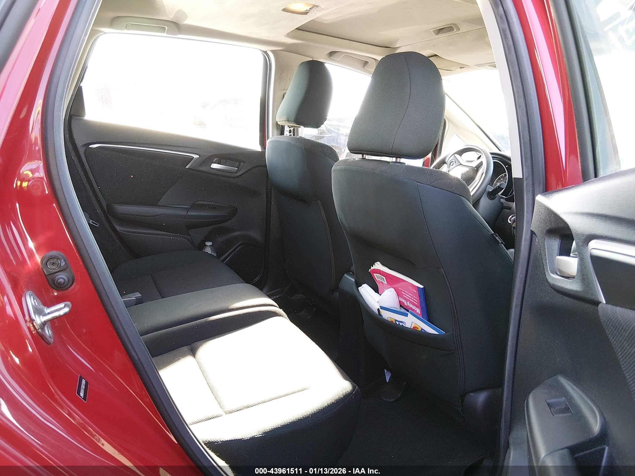 HONDA FIT image 8