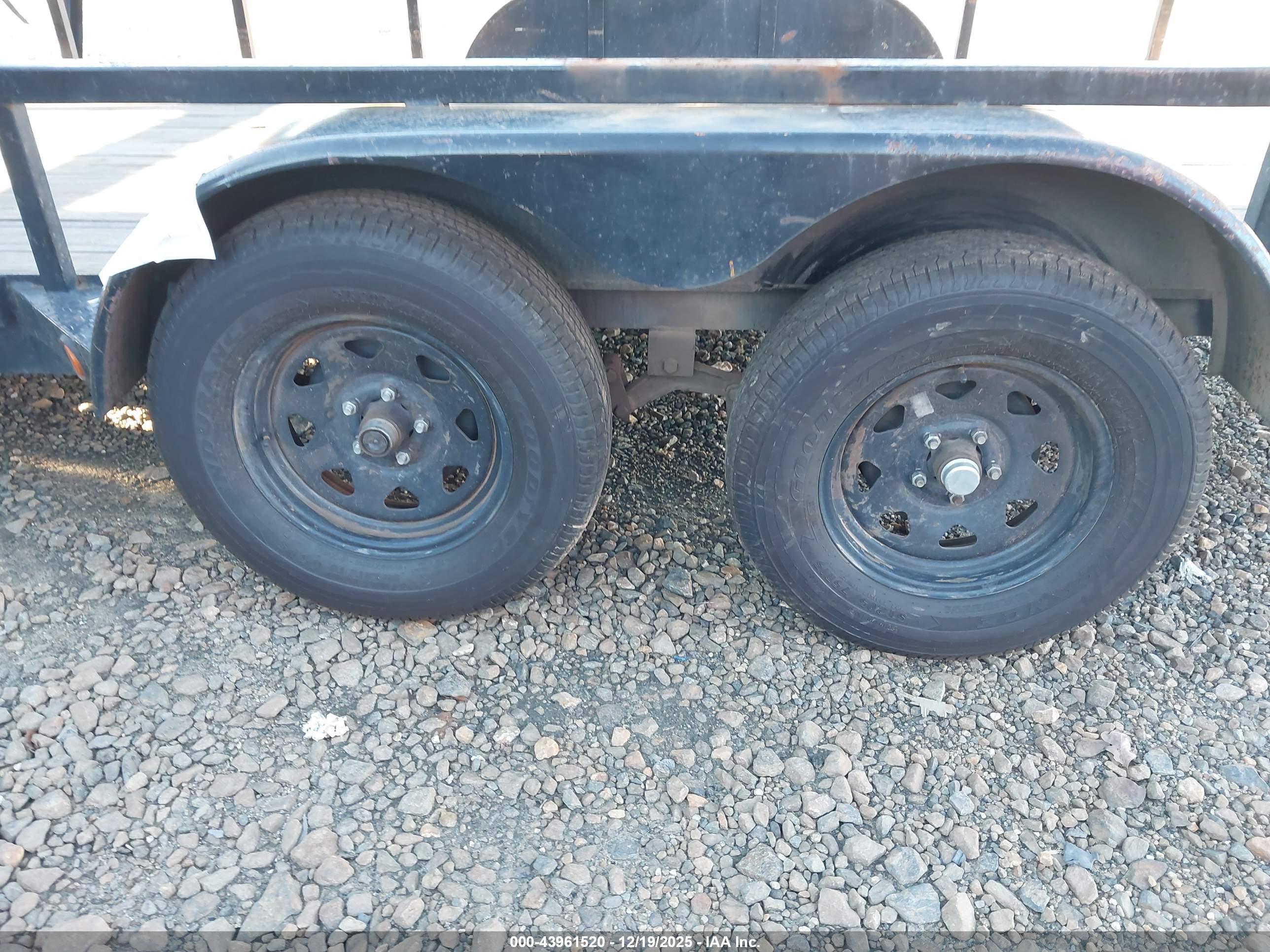 SUPERIOR TRAILERS image 7
