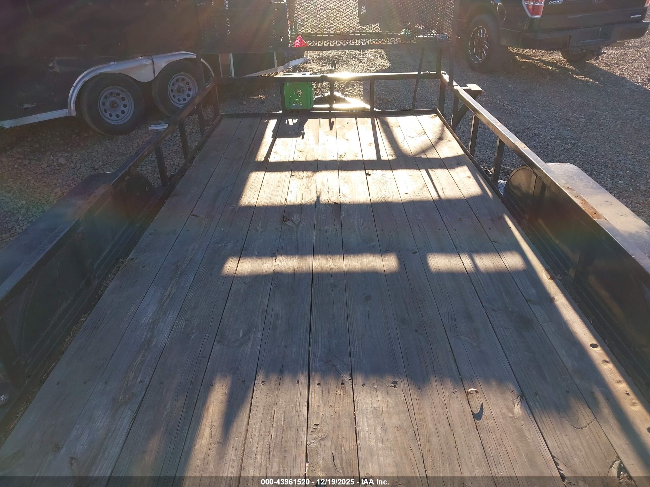 SUPERIOR TRAILERS image 8