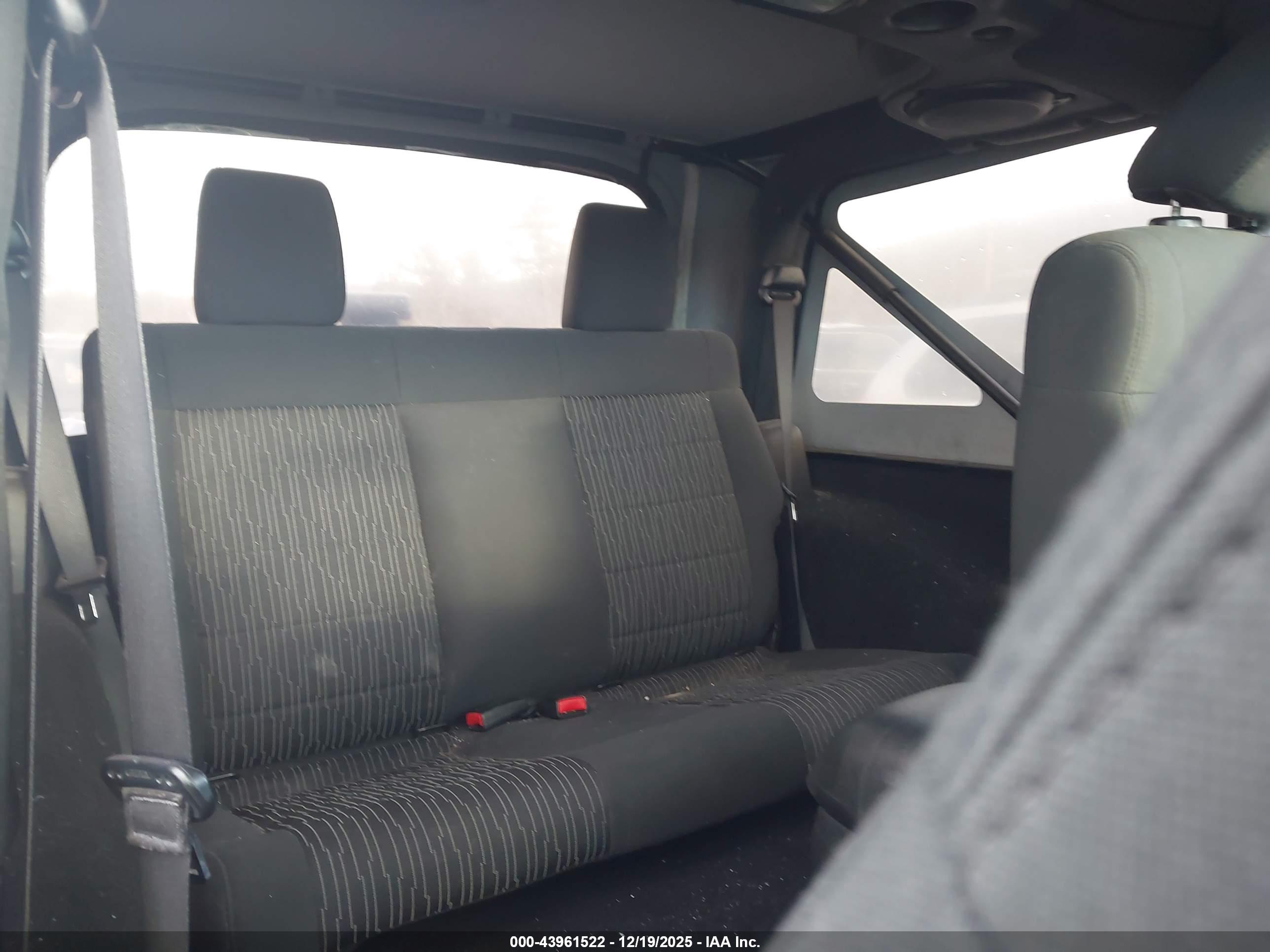 JEEP WRANGLER image 8