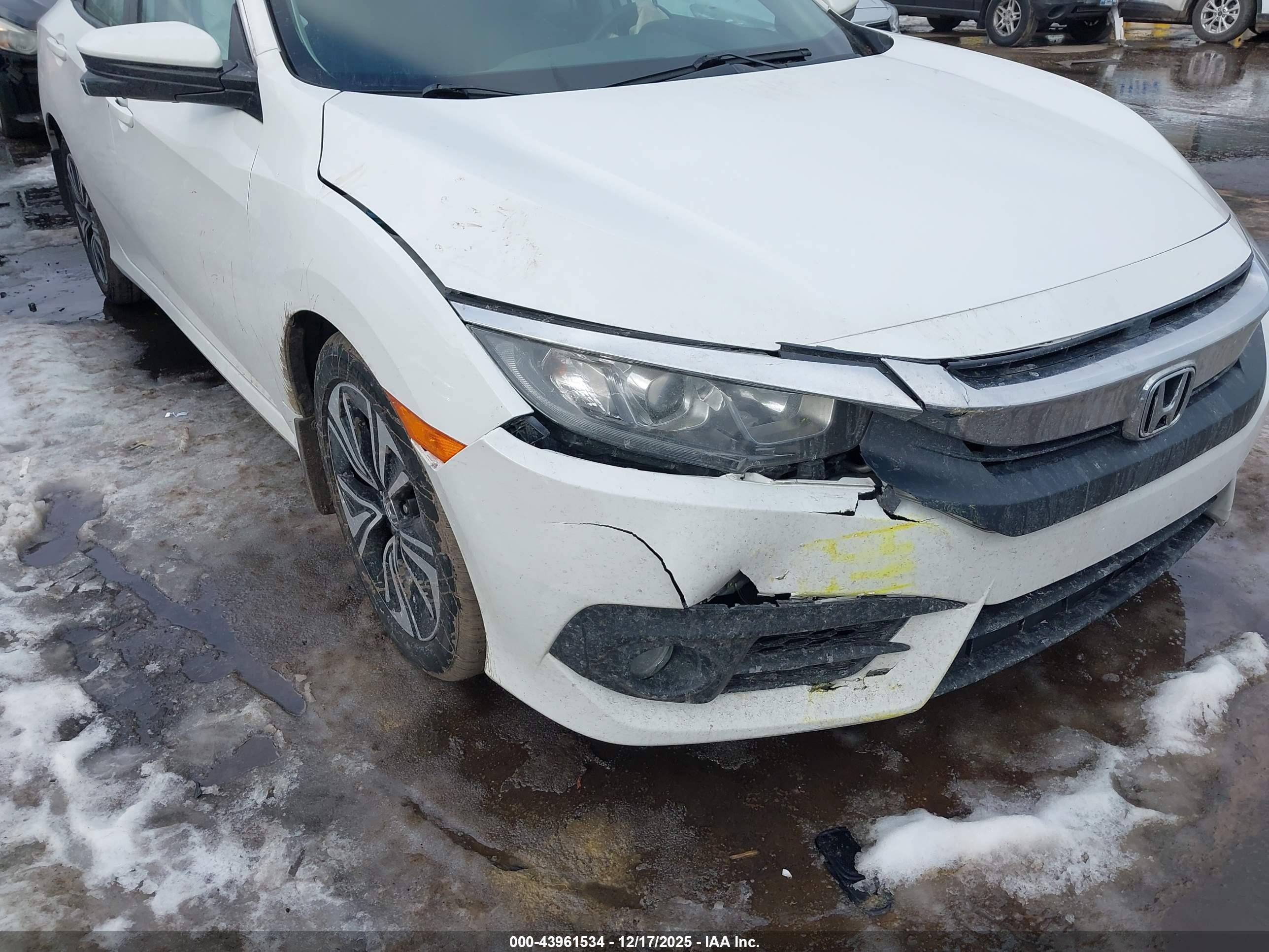 HONDA CIVIC image 6