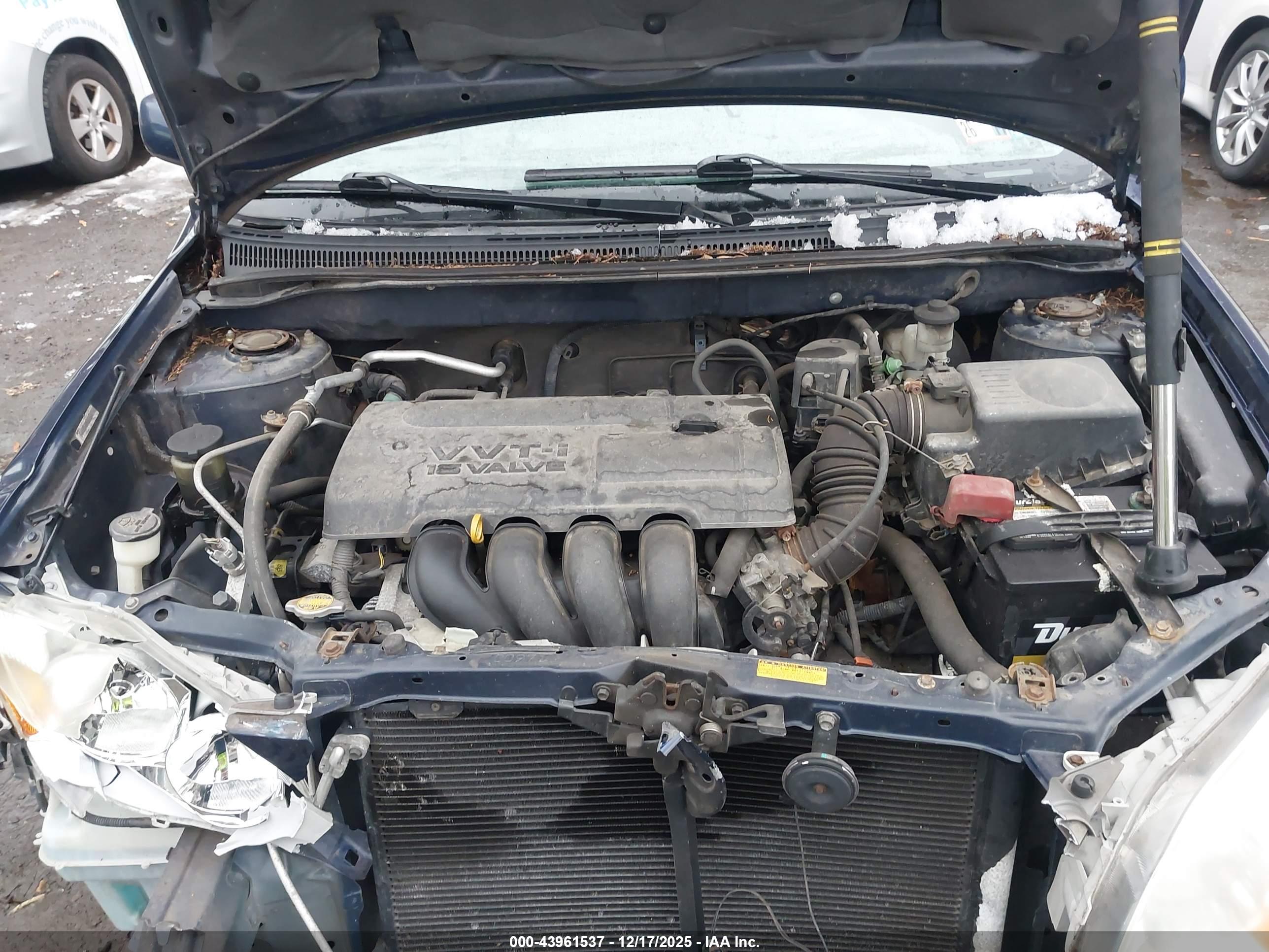 TOYOTA COROLLA image 10