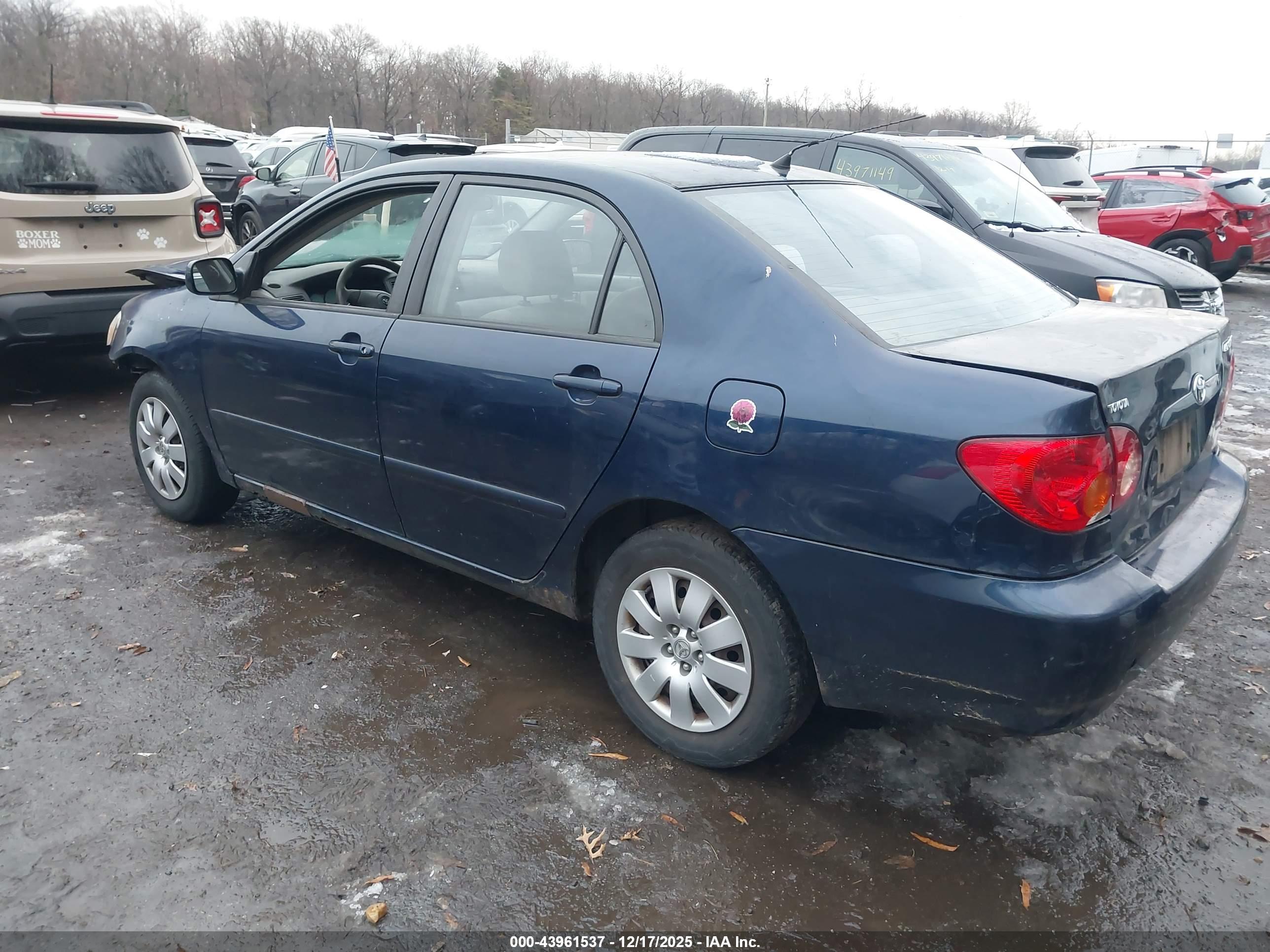 TOYOTA COROLLA image 3