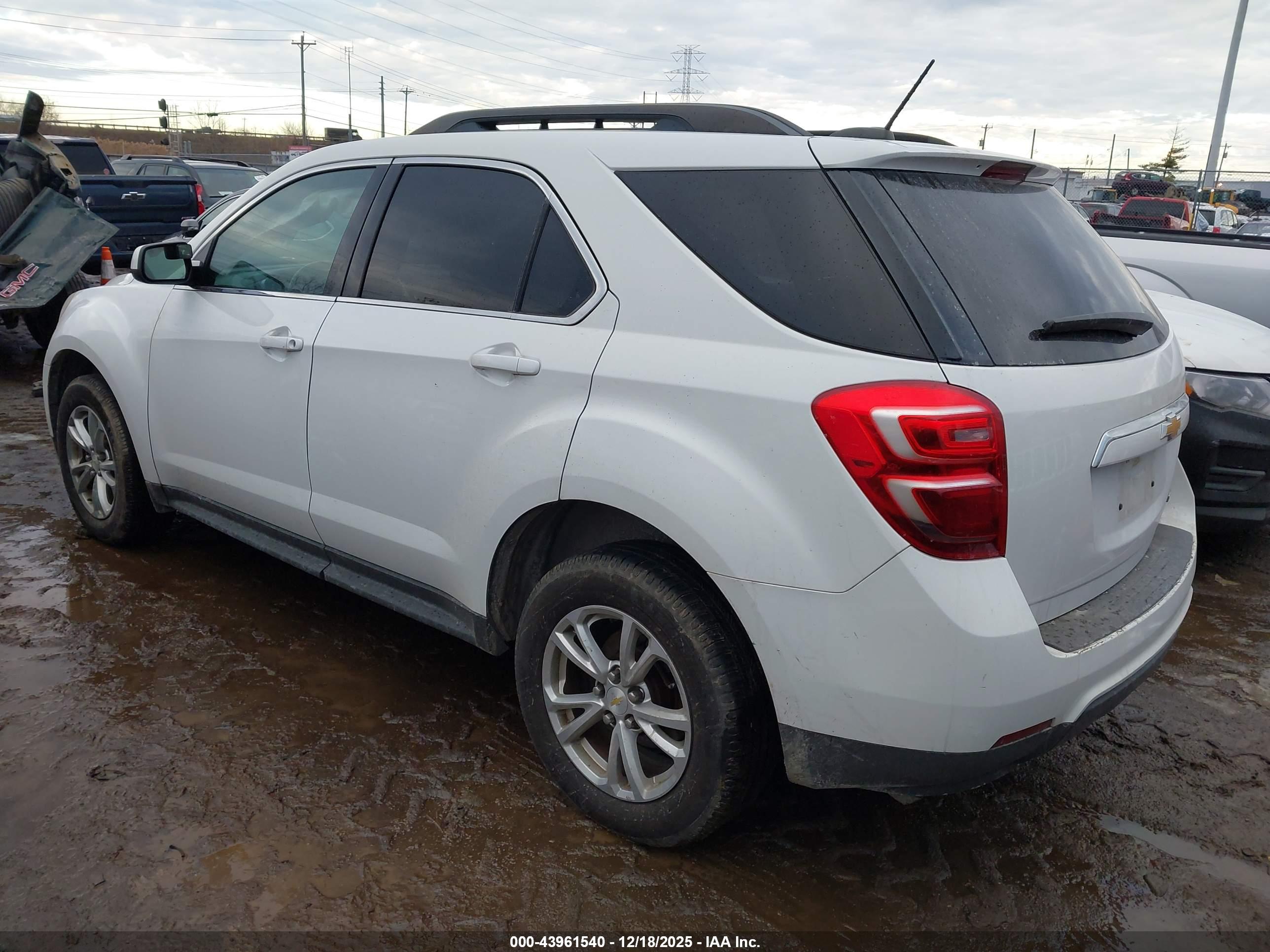 CHEVROLET EQUINOX image 3