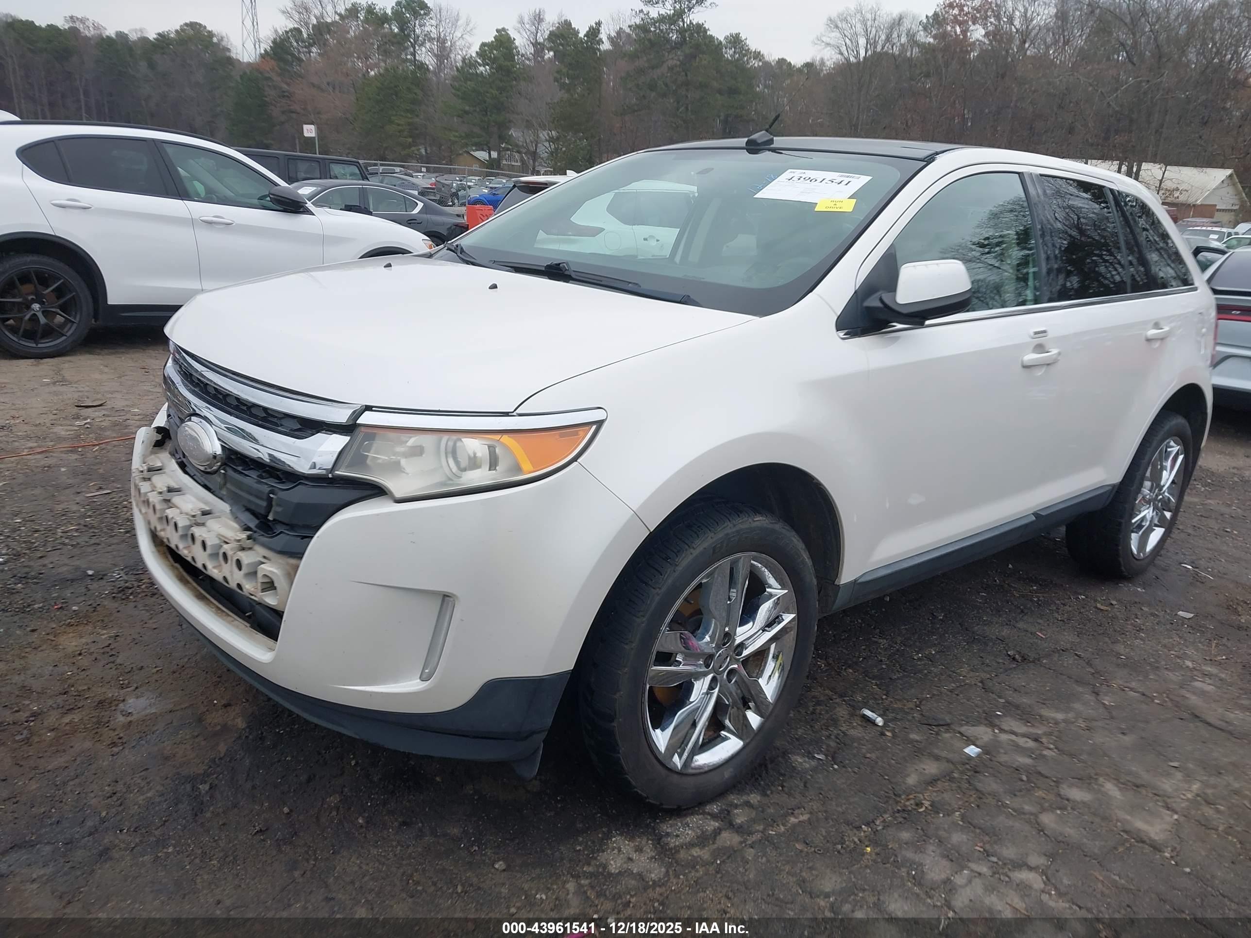 FORD EDGE image 2