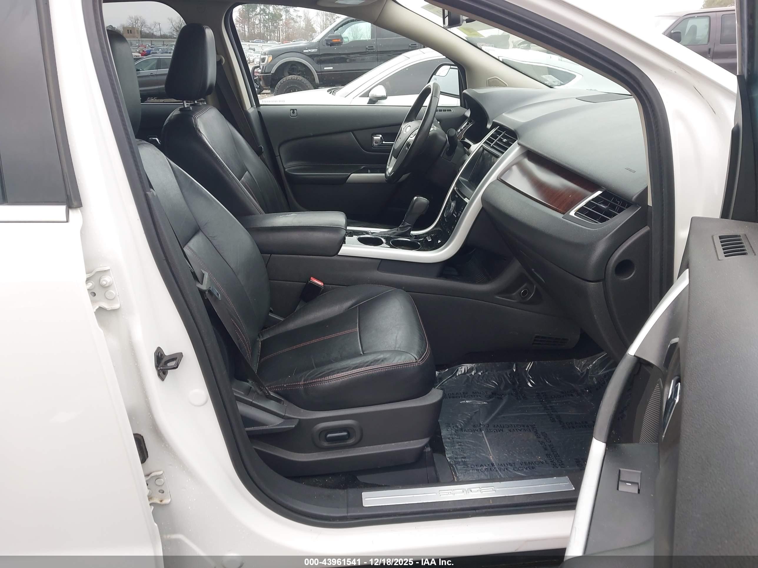 FORD EDGE image 5
