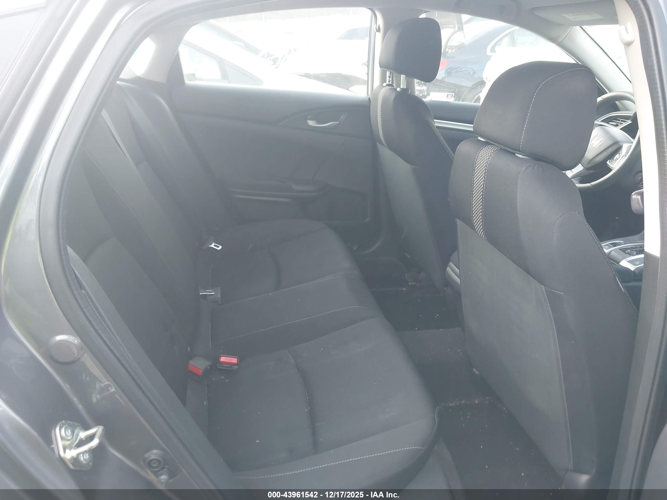 HONDA CIVIC image 8