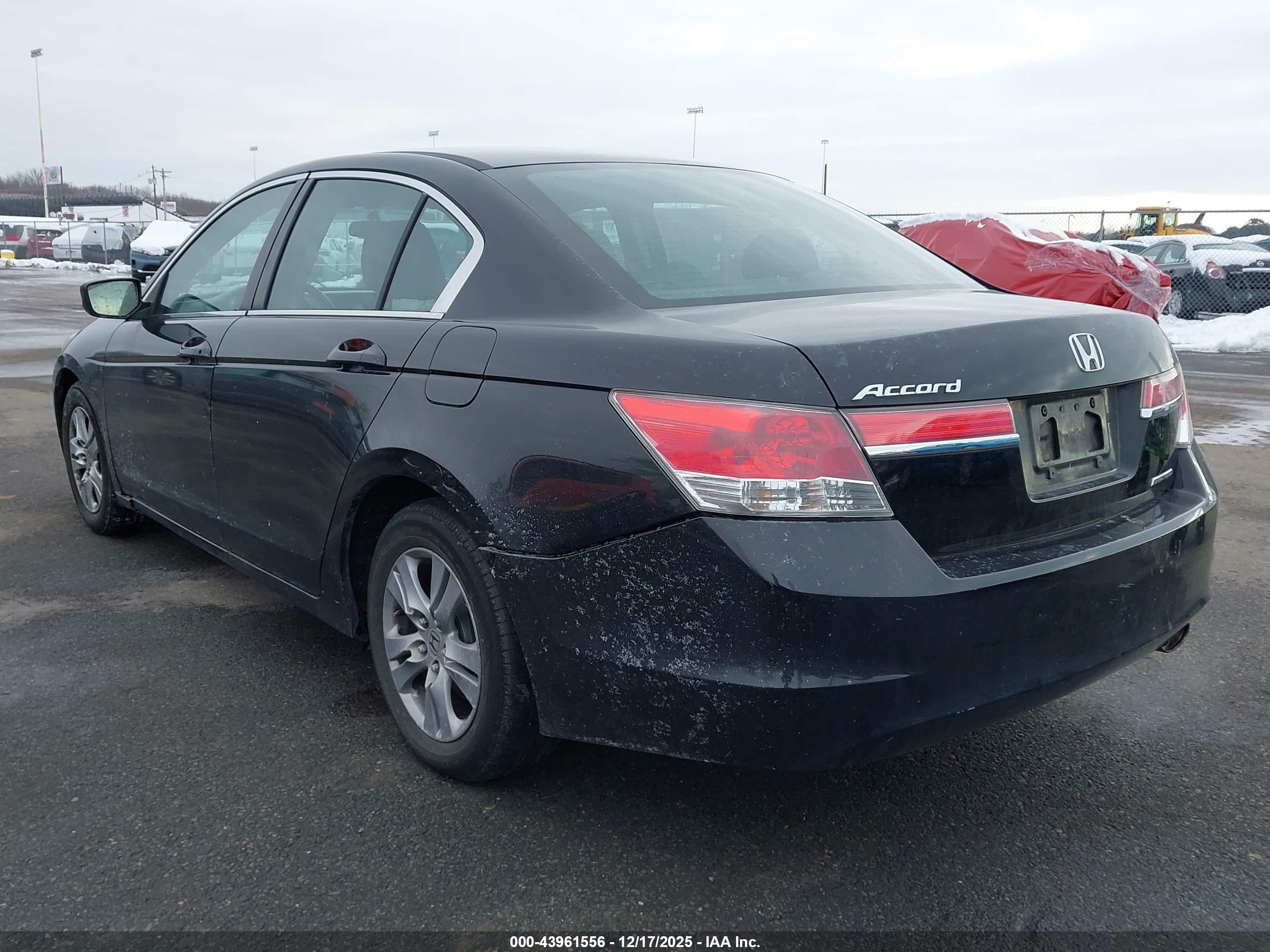 HONDA ACCORD image 3
