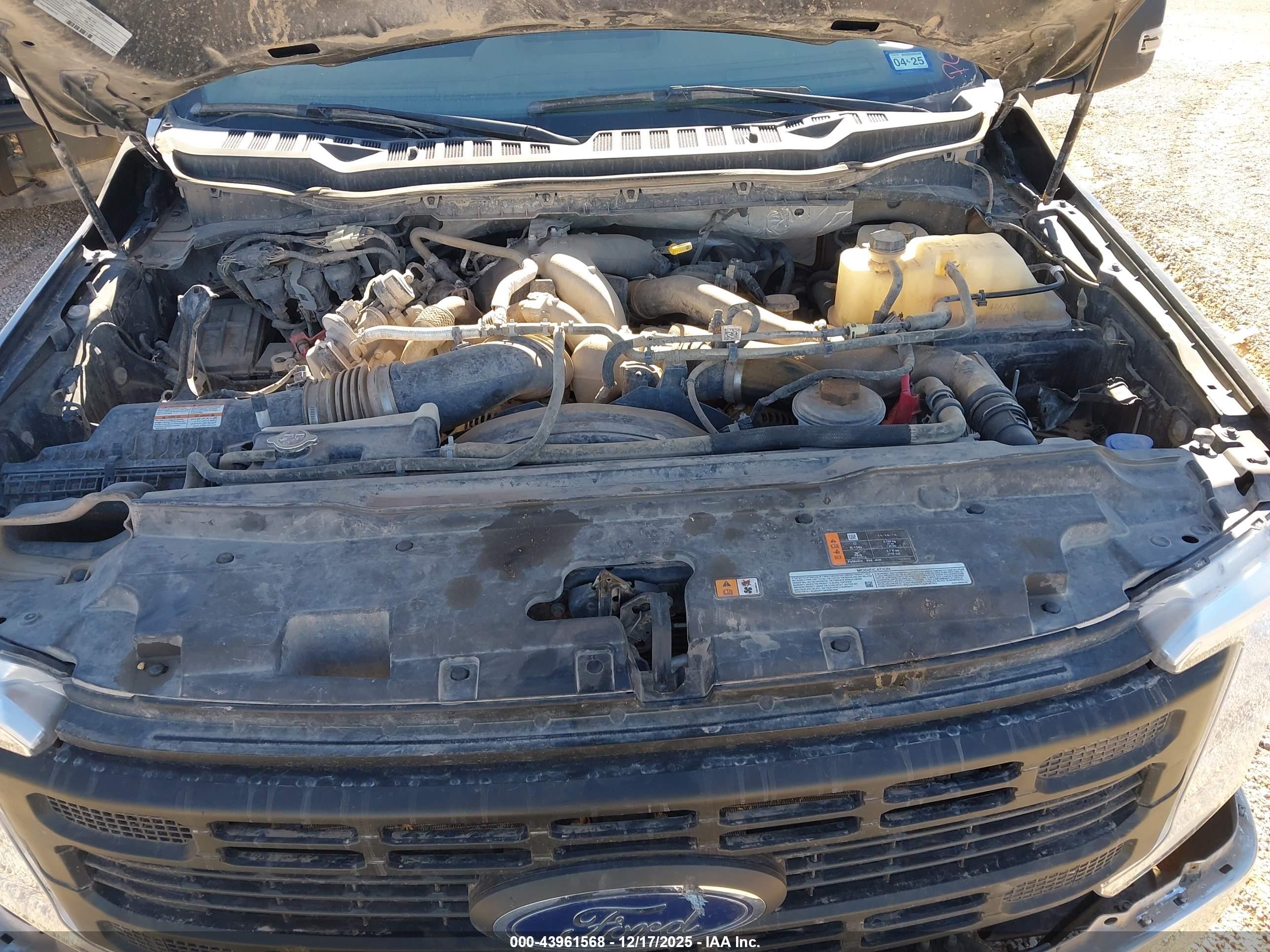 FORD F-350 image 10
