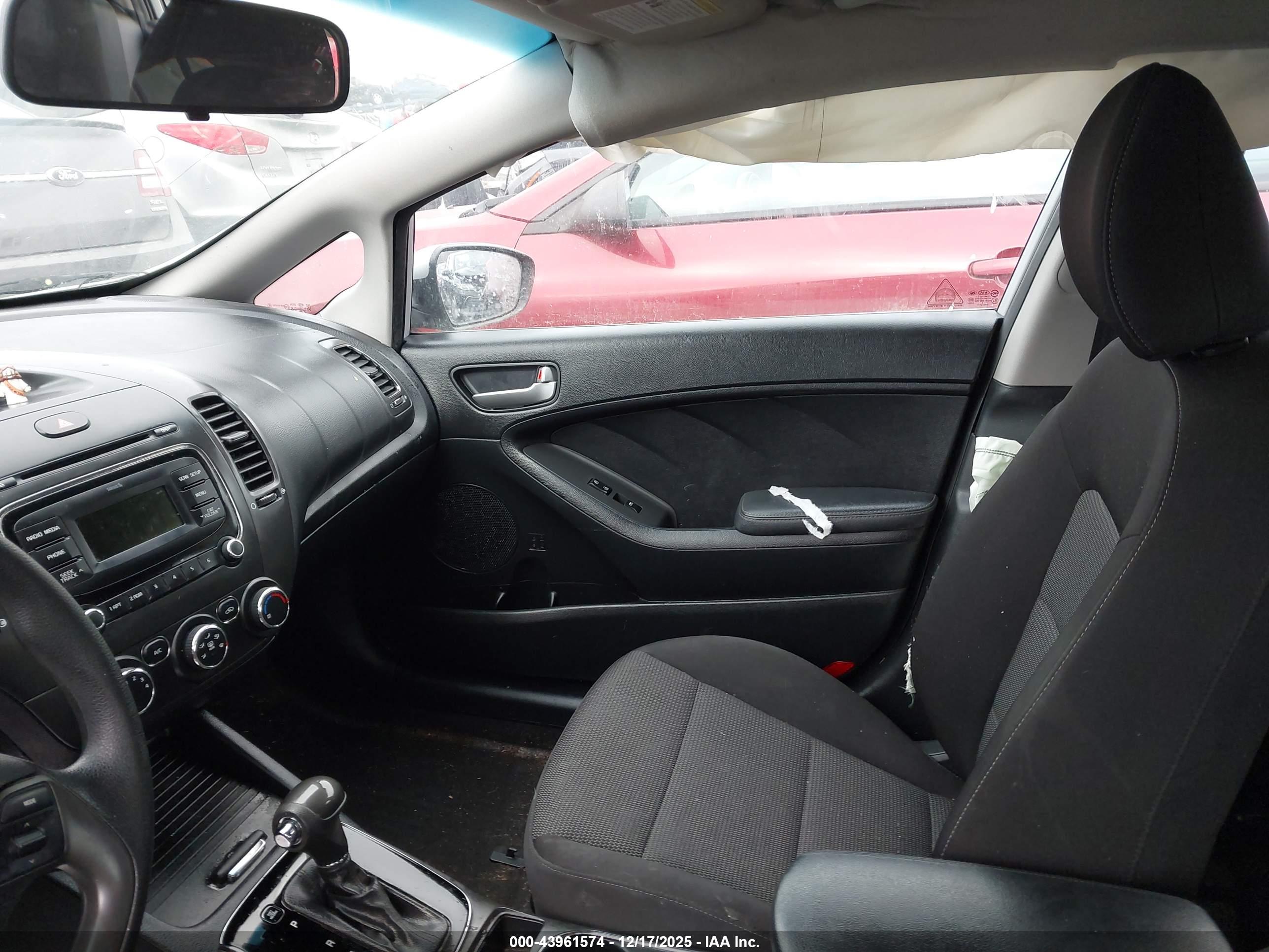 KIA FORTE image 5
