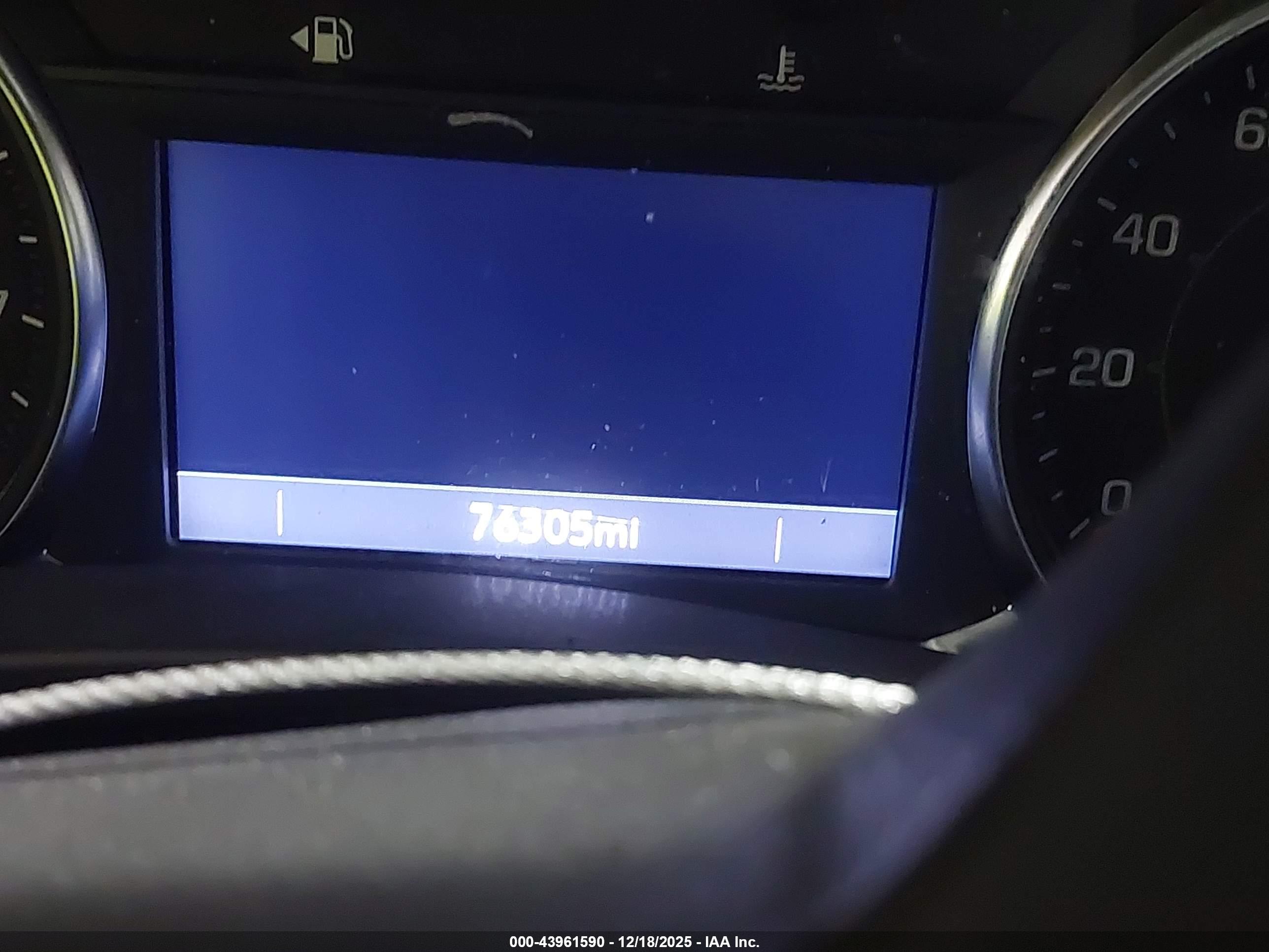 GMC TERRAIN image 7