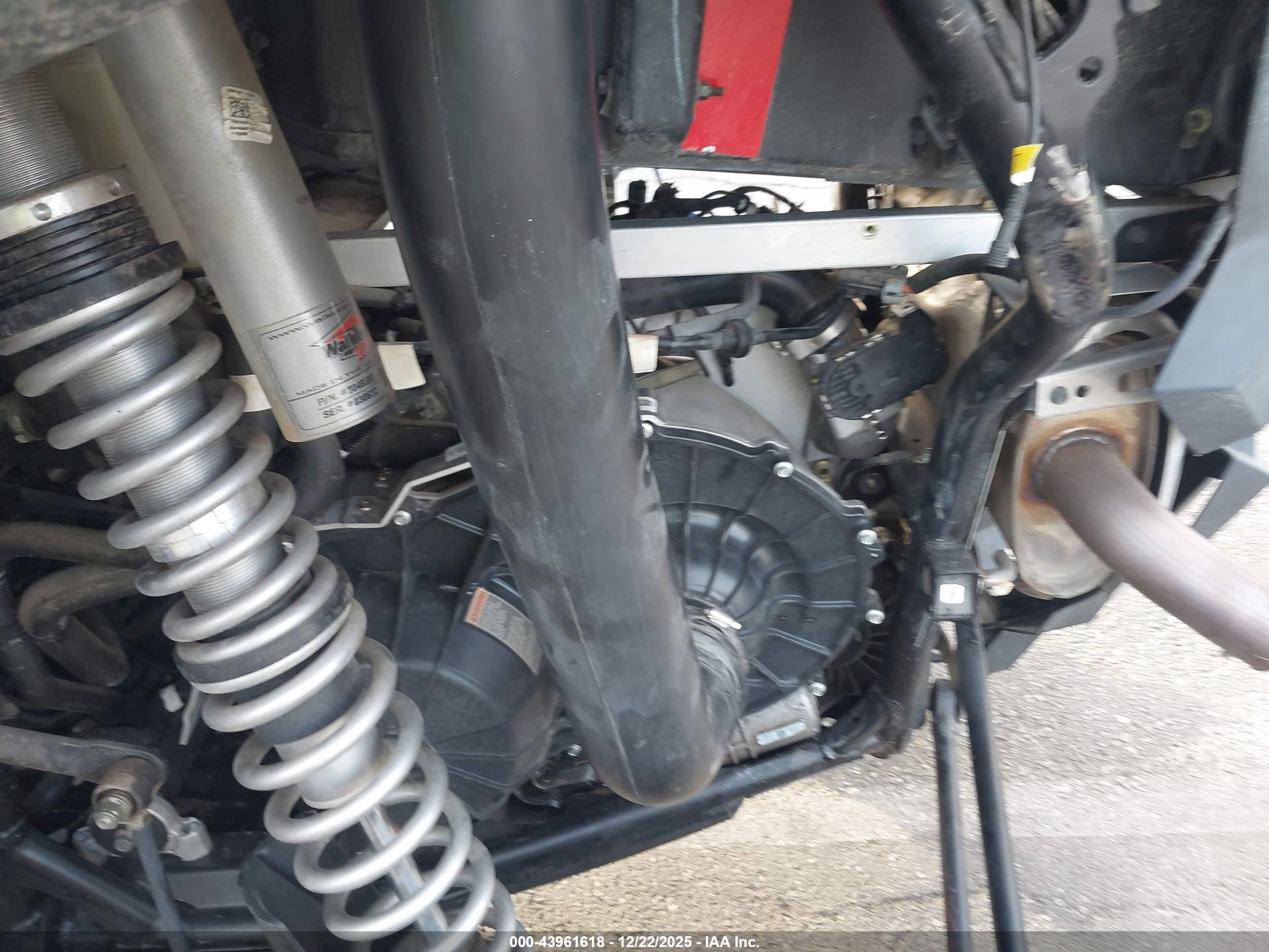POLARIS RZR image 9