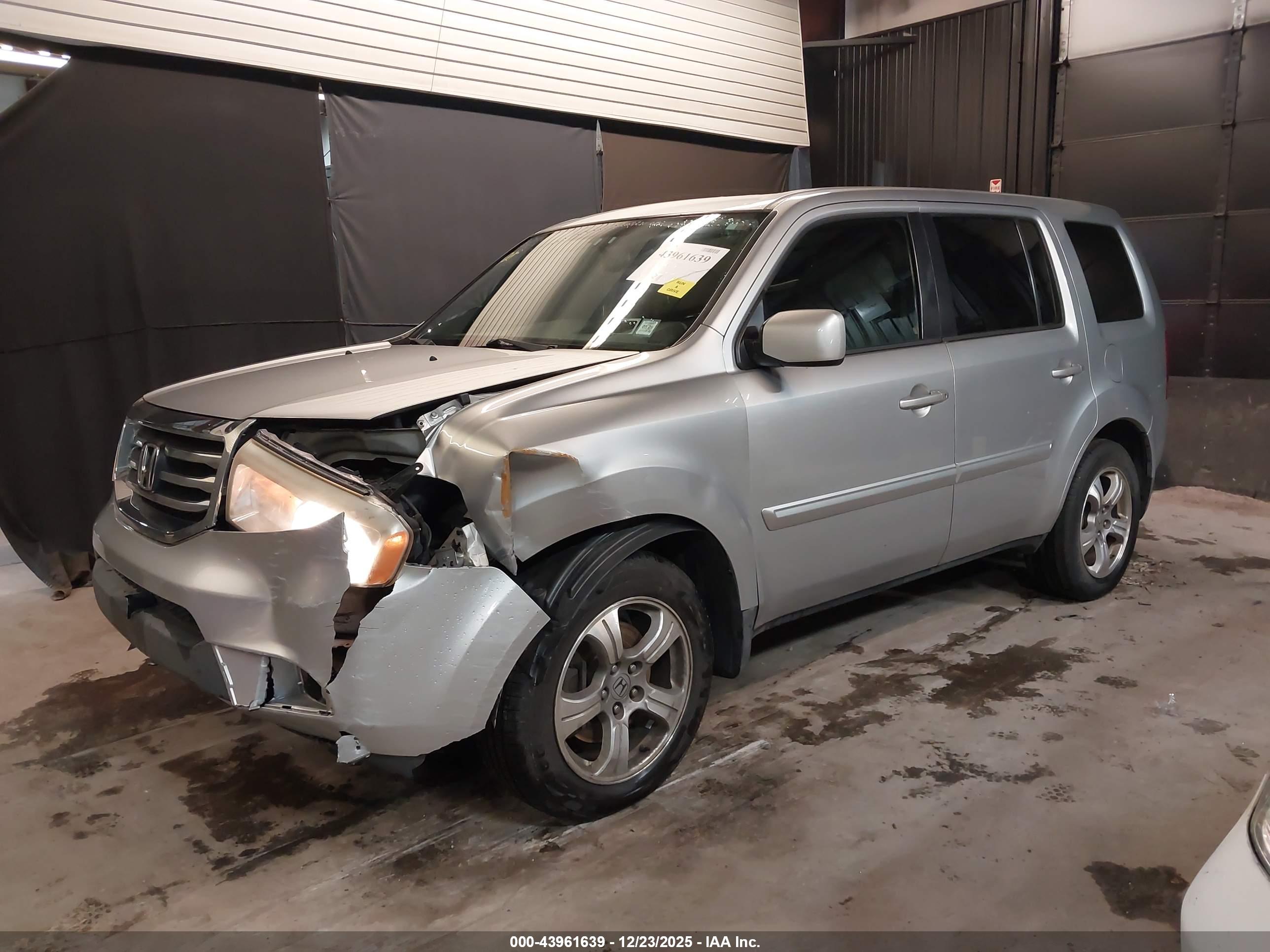 HONDA PILOT image 2