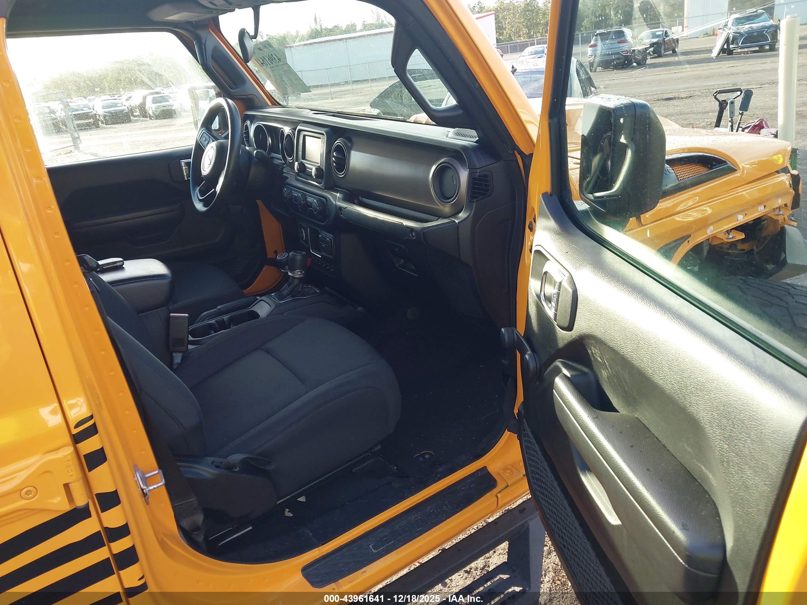 JEEP GLADIATOR image 5