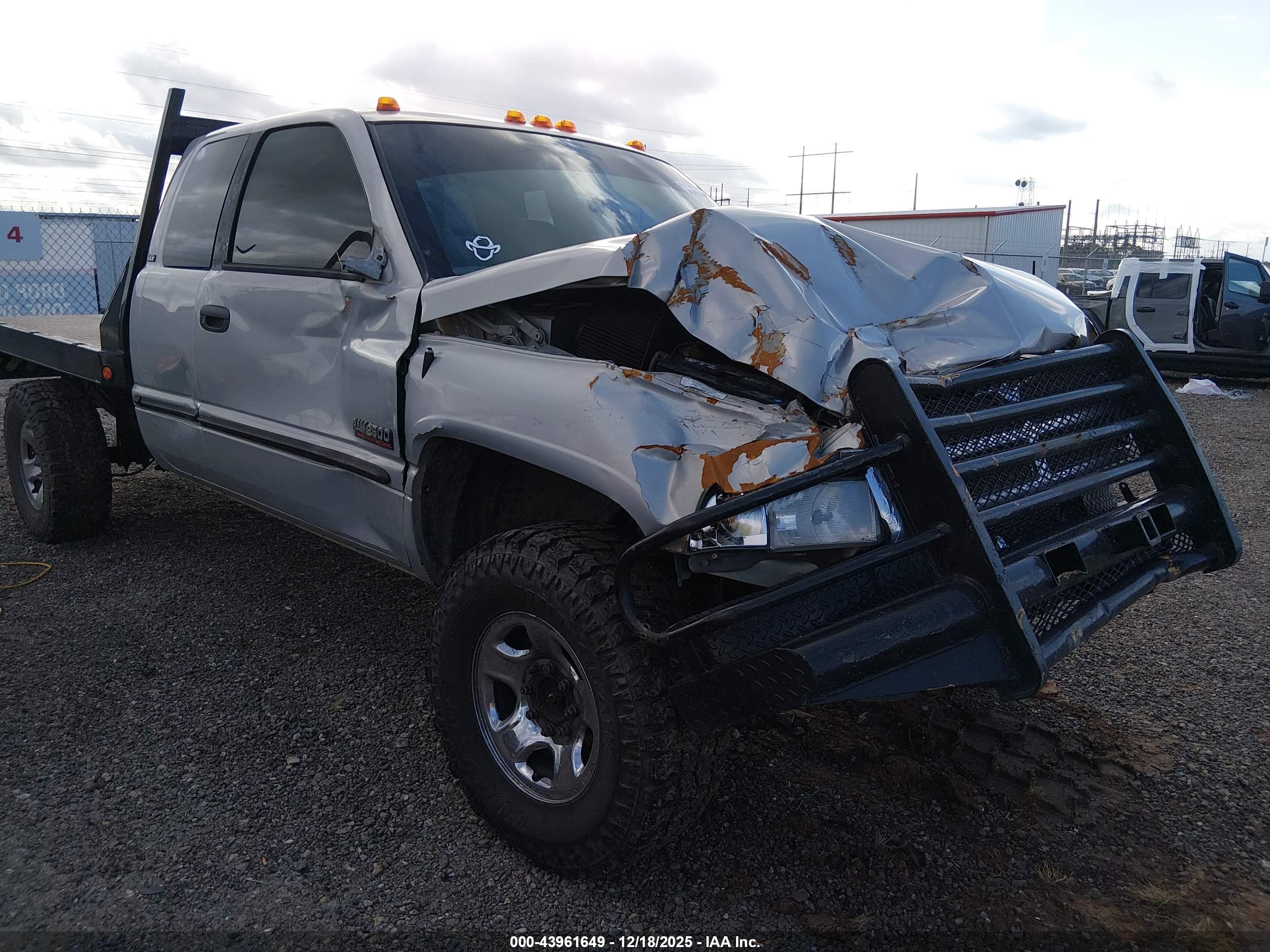DODGE RAM image 6