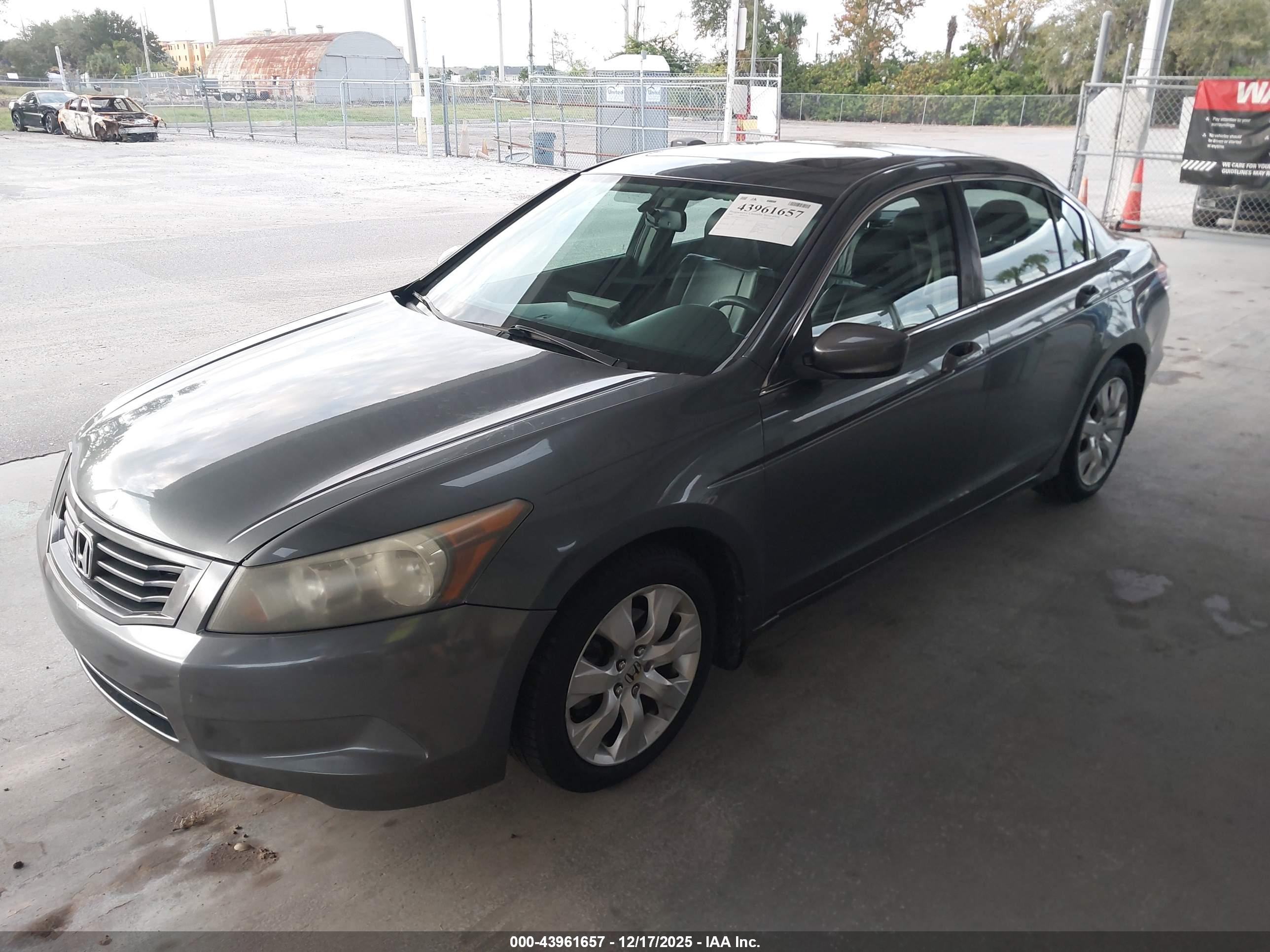 HONDA ACCORD image 2