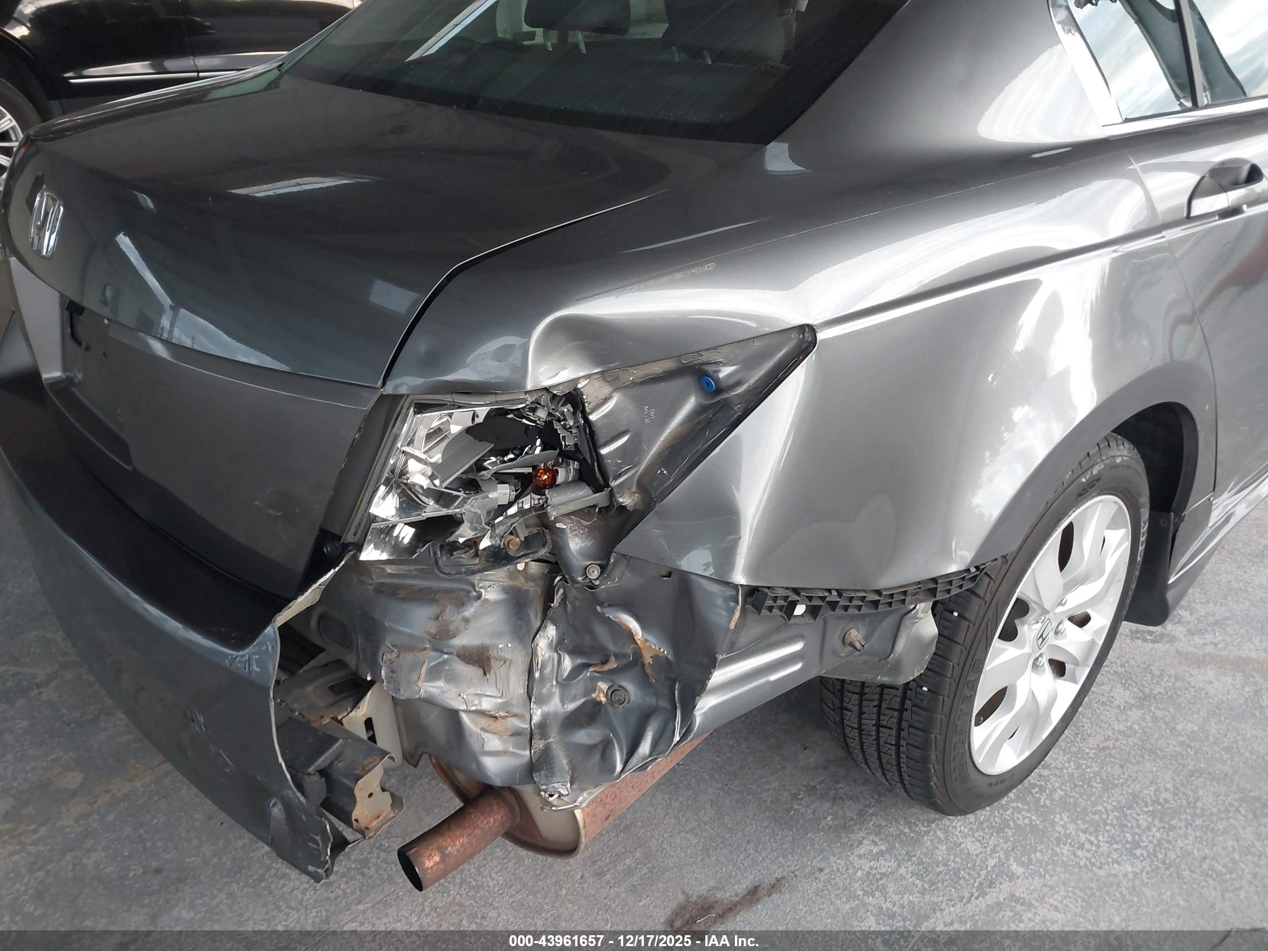 HONDA ACCORD image 6