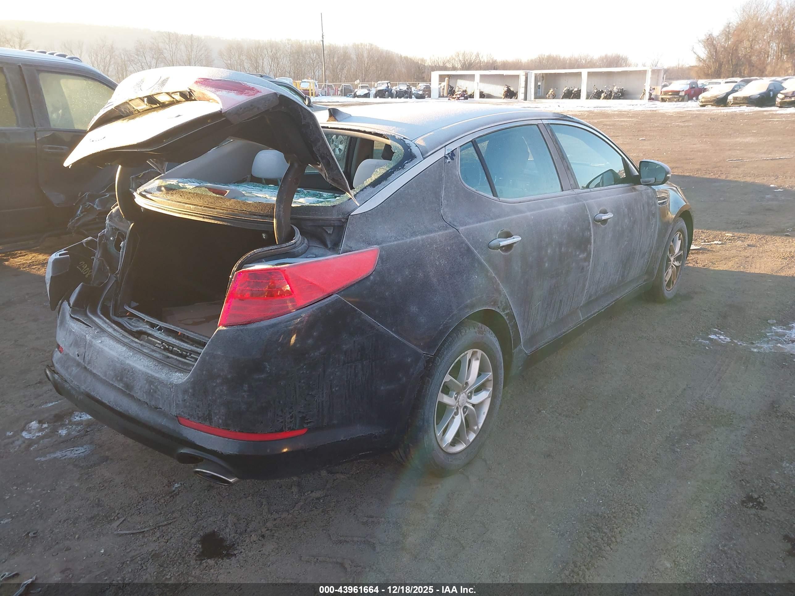 KIA OPTIMA image 4