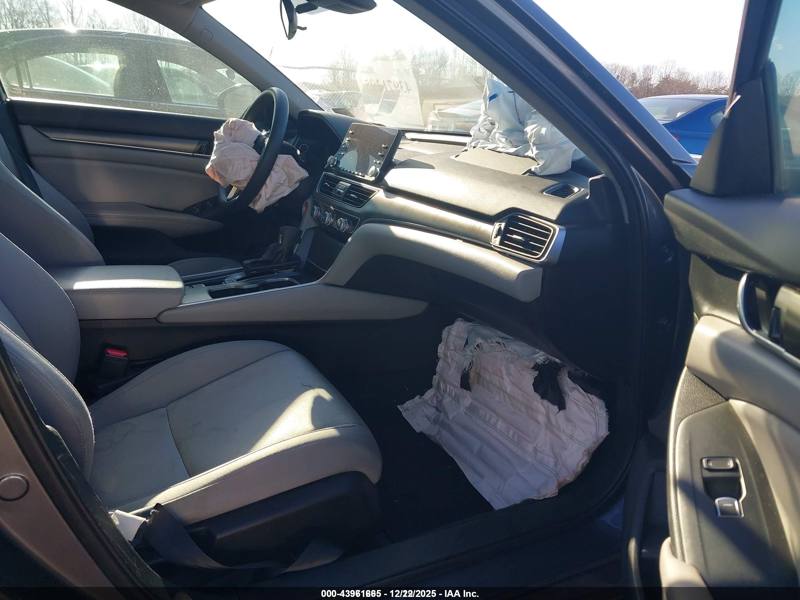 HONDA ACCORD image 5