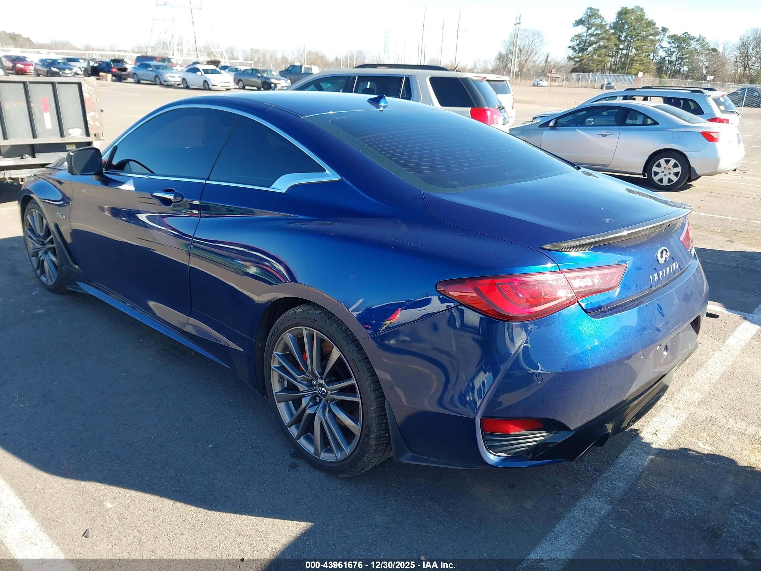 INFINITI Q60 image 3