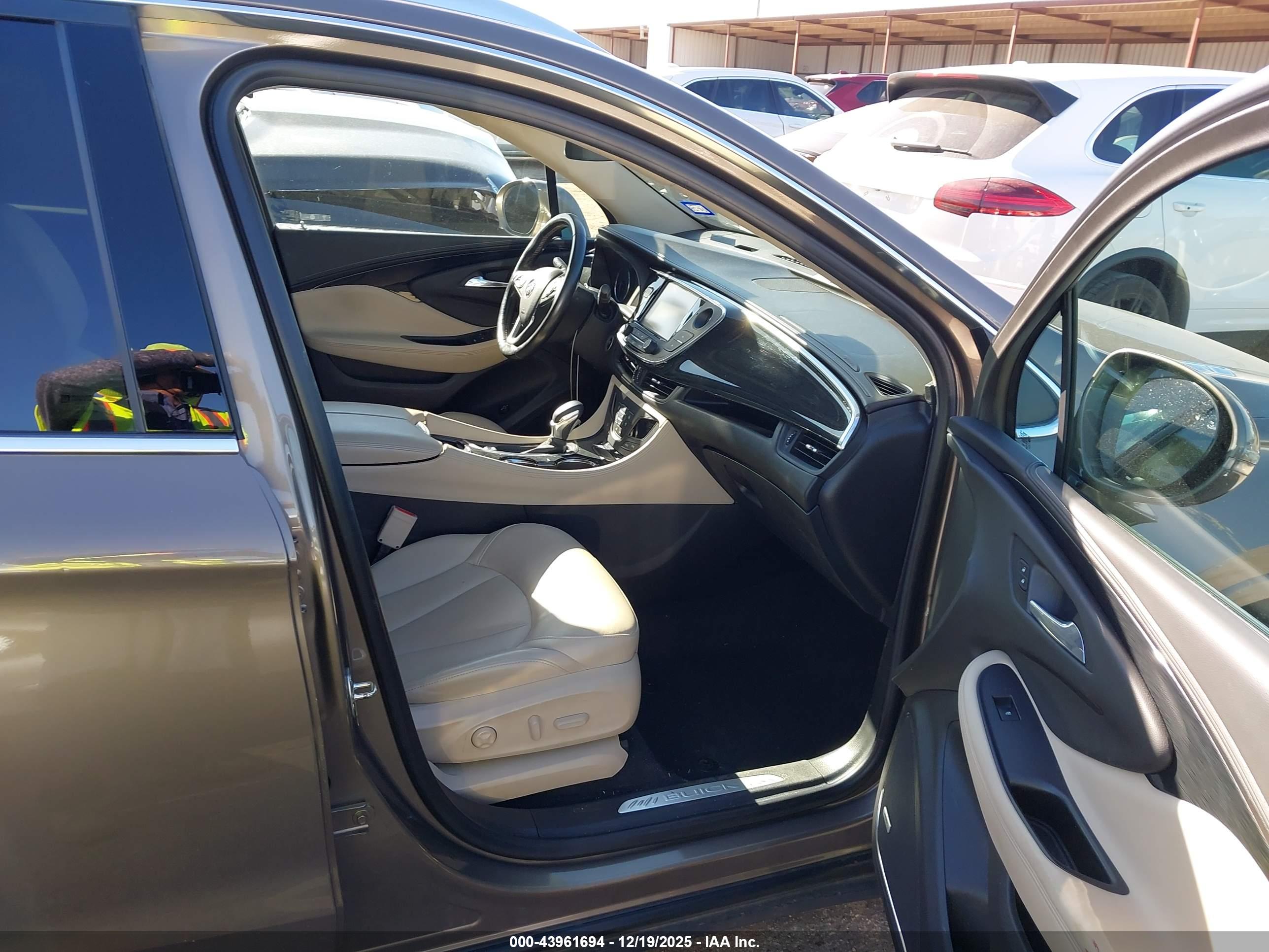 BUICK ENVISION image 5