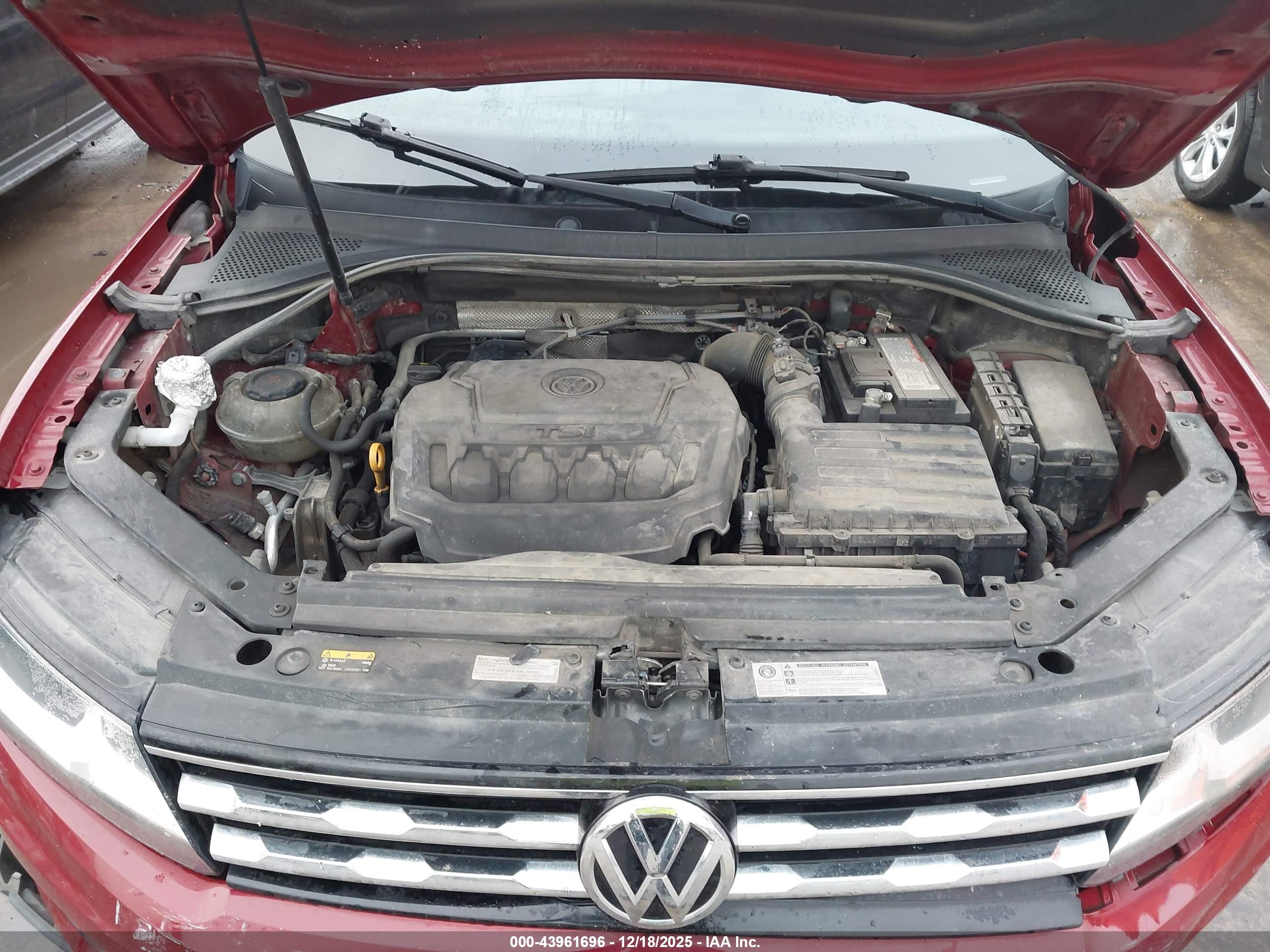 VOLKSWAGEN TIGUAN image 10