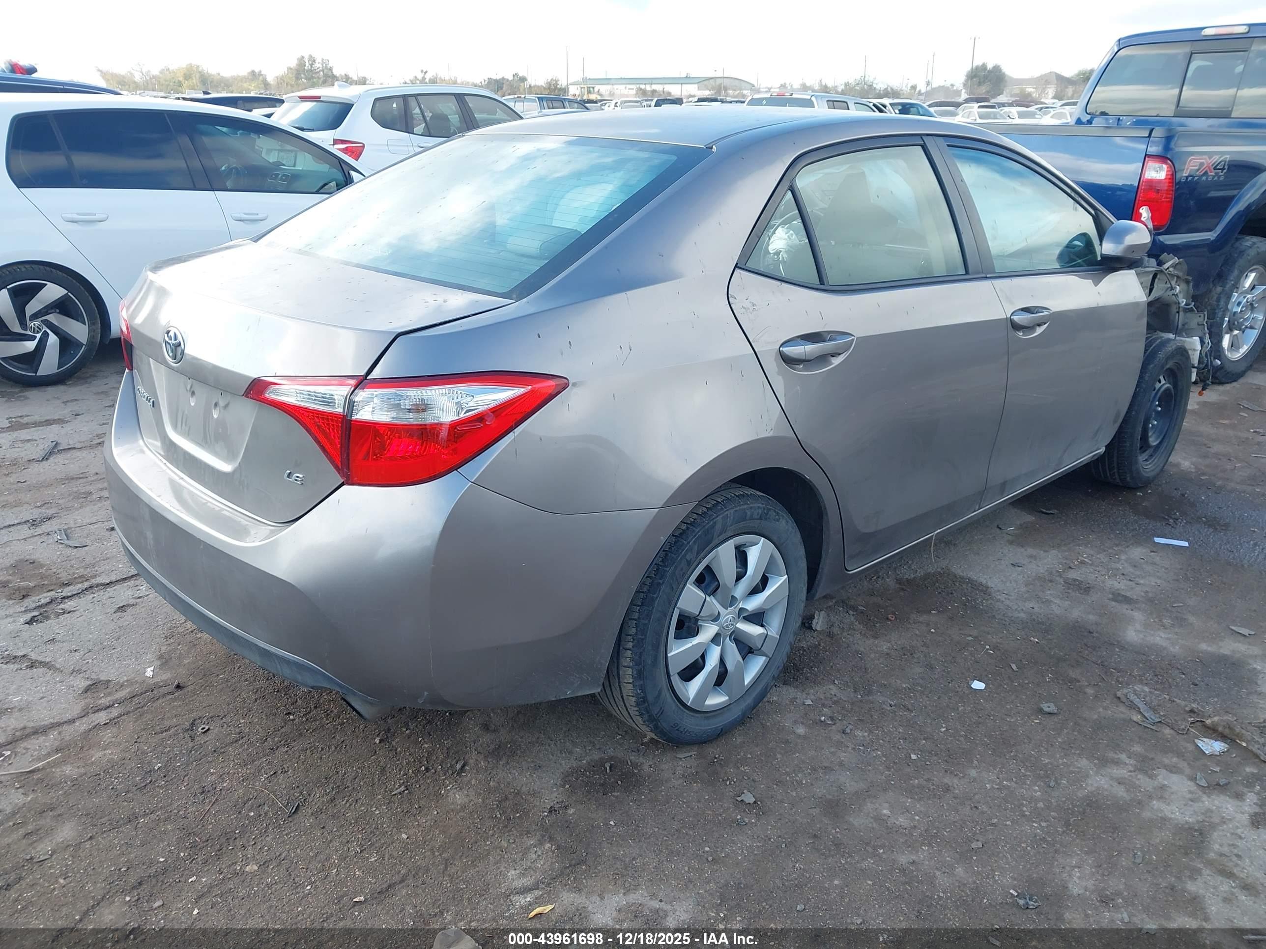 TOYOTA COROLLA image 4