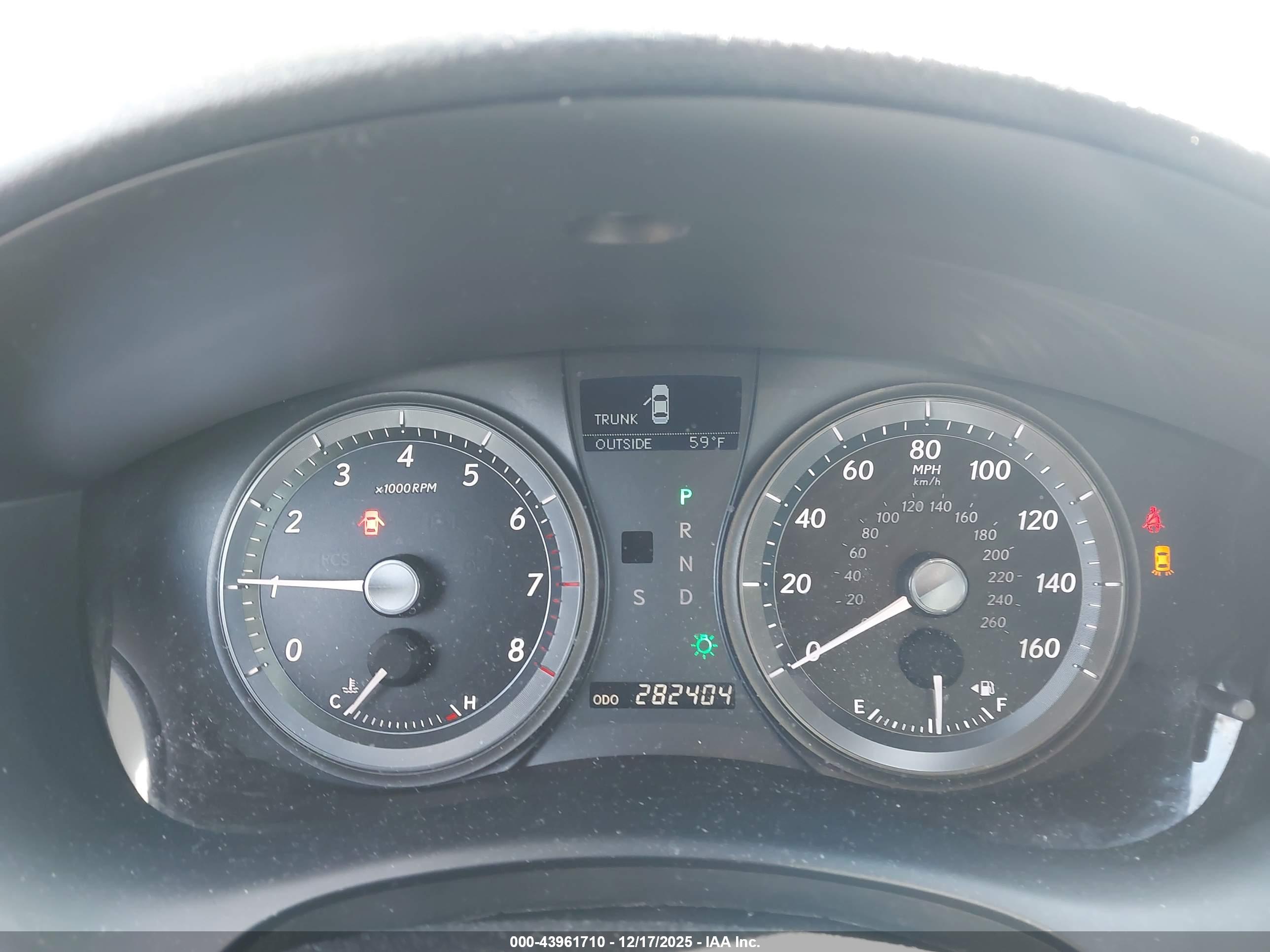 LEXUS ES image 7