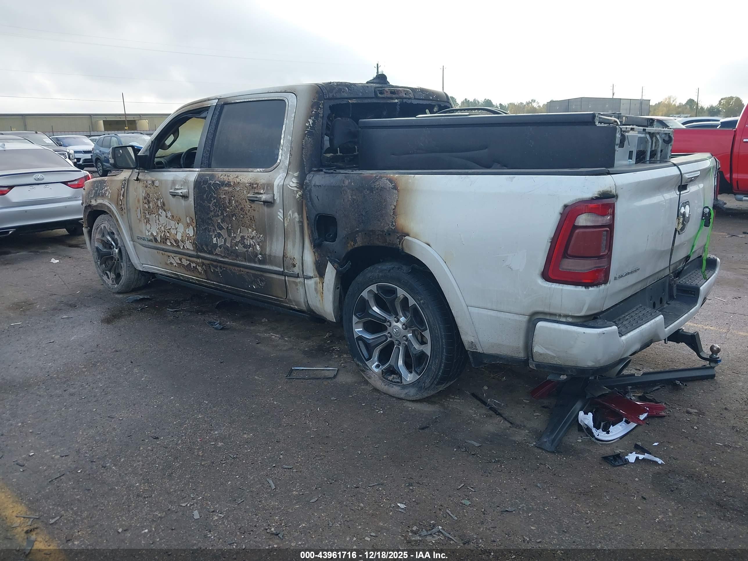 RAM 1500 image 3