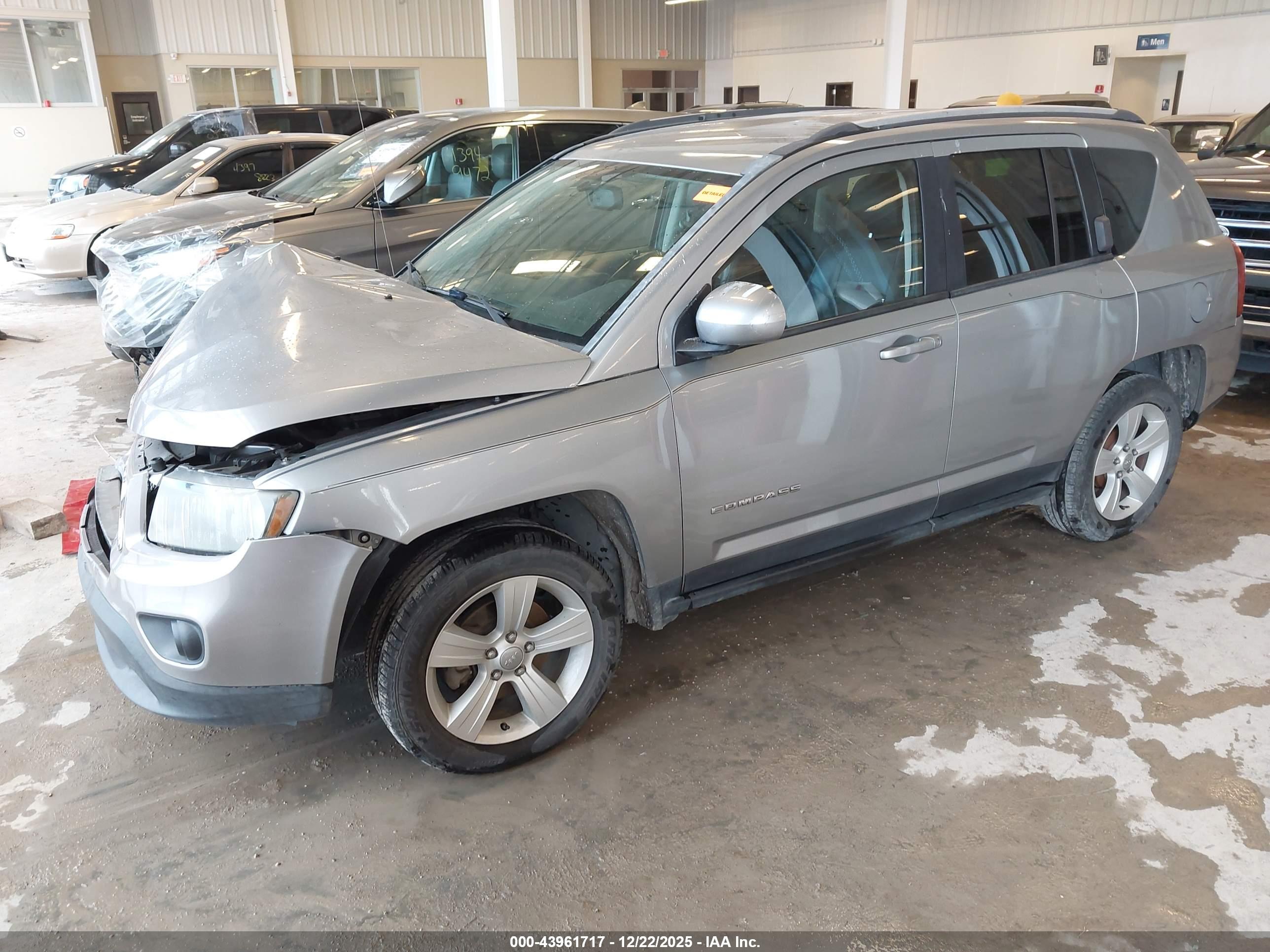 JEEP COMPASS image 2