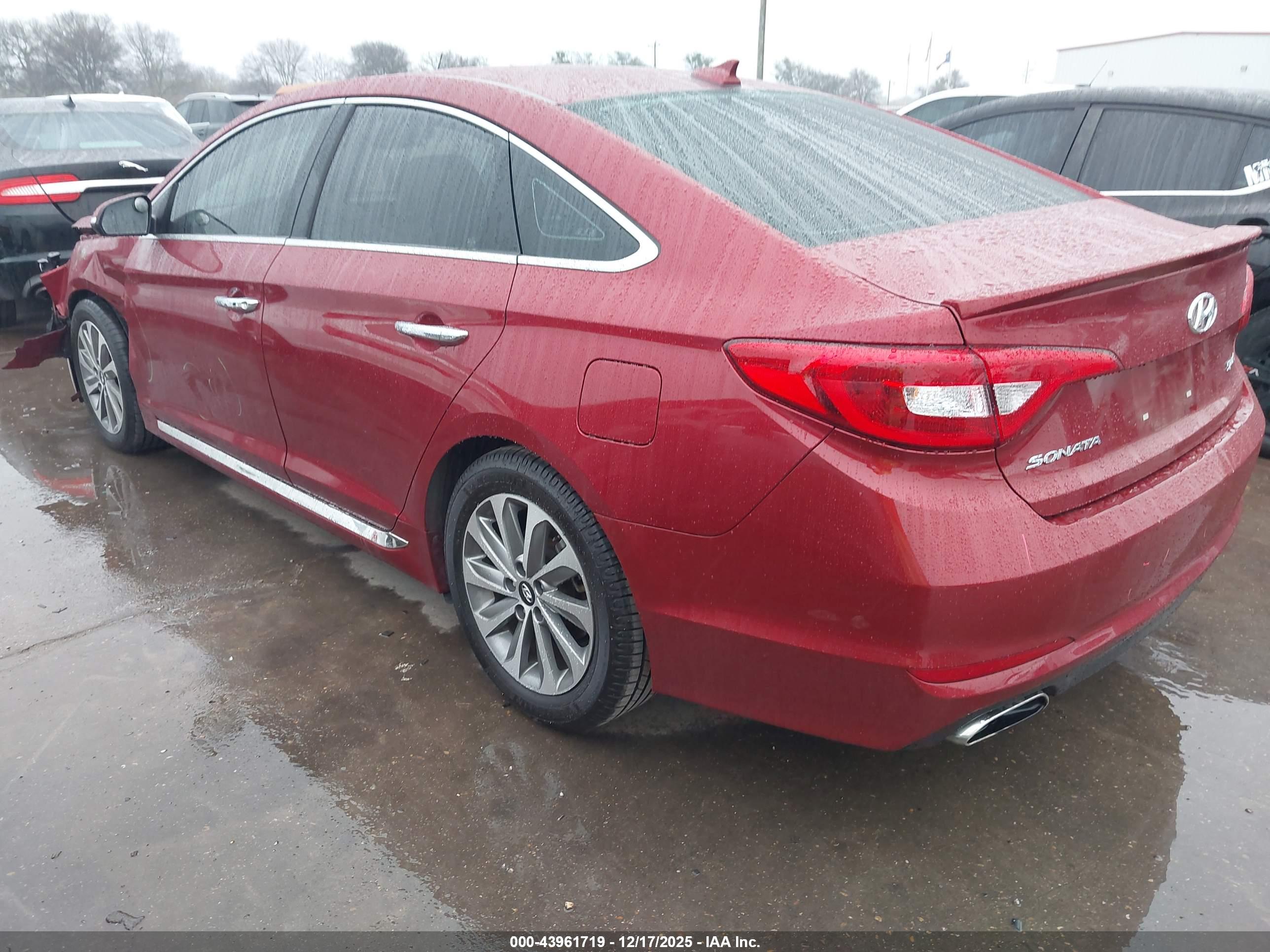 HYUNDAI SONATA image 3