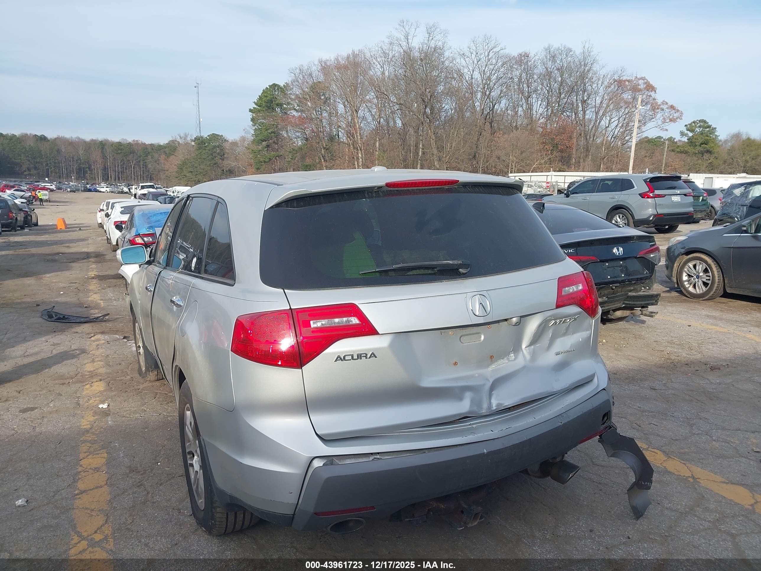 ACURA MDX image 3