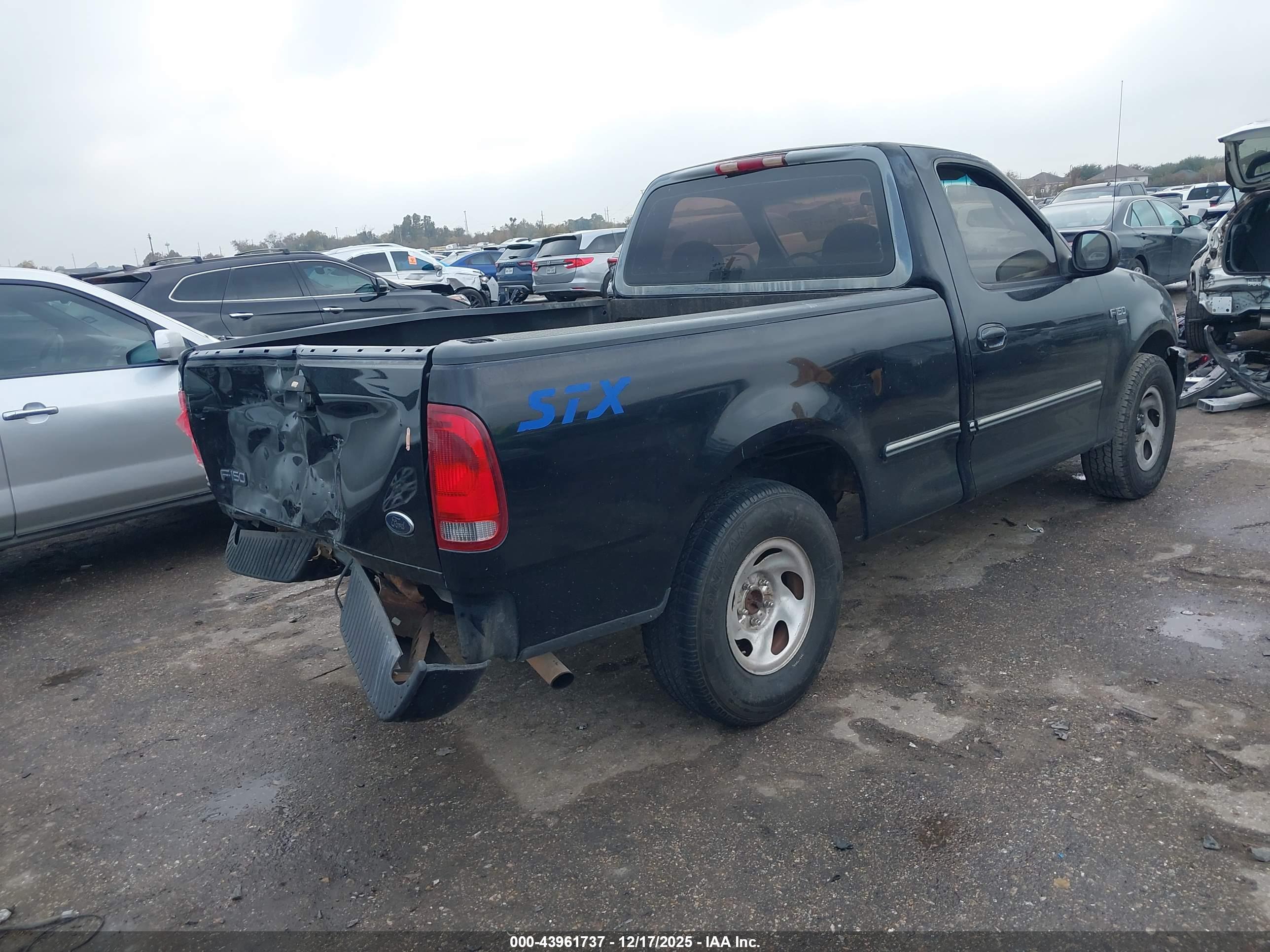 FORD F-150 image 4