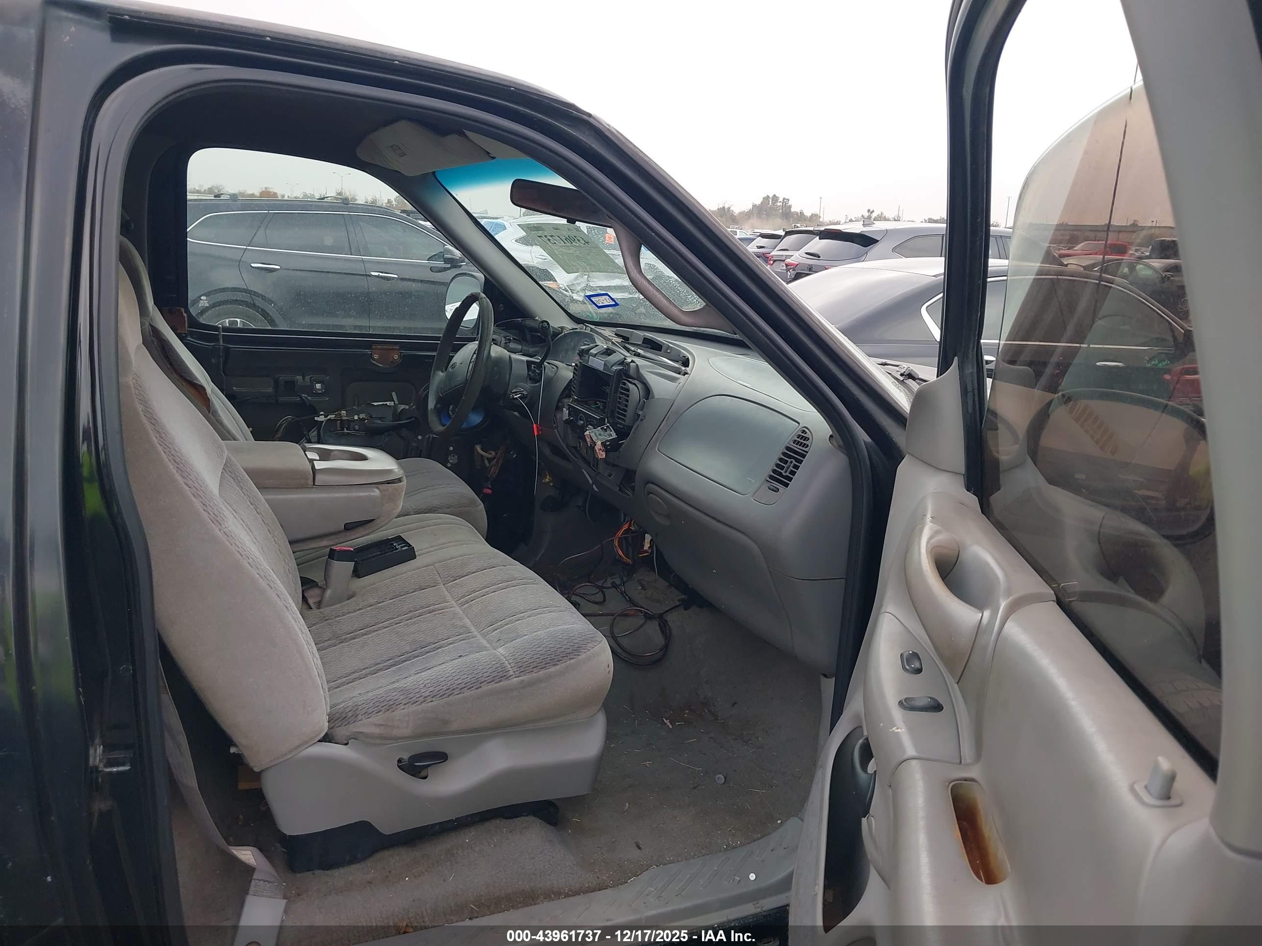 FORD F-150 image 5