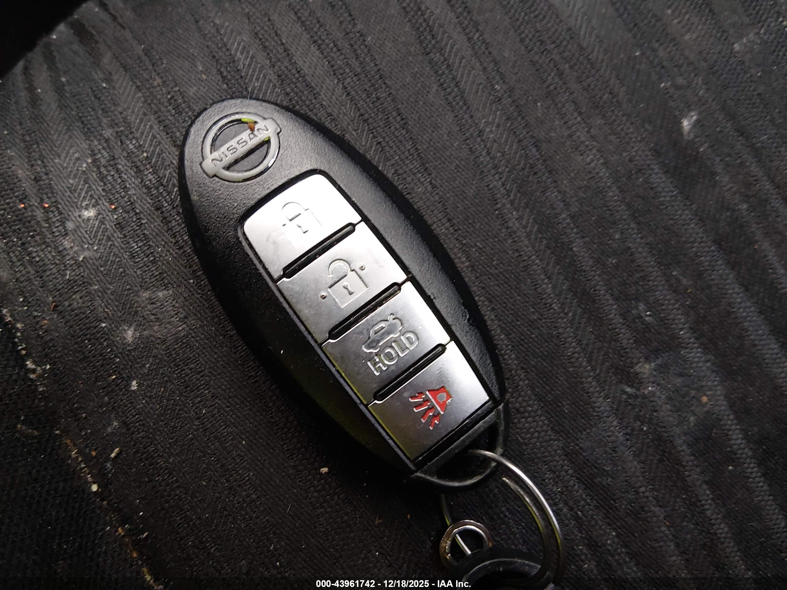 NISSAN SENTRA image 11
