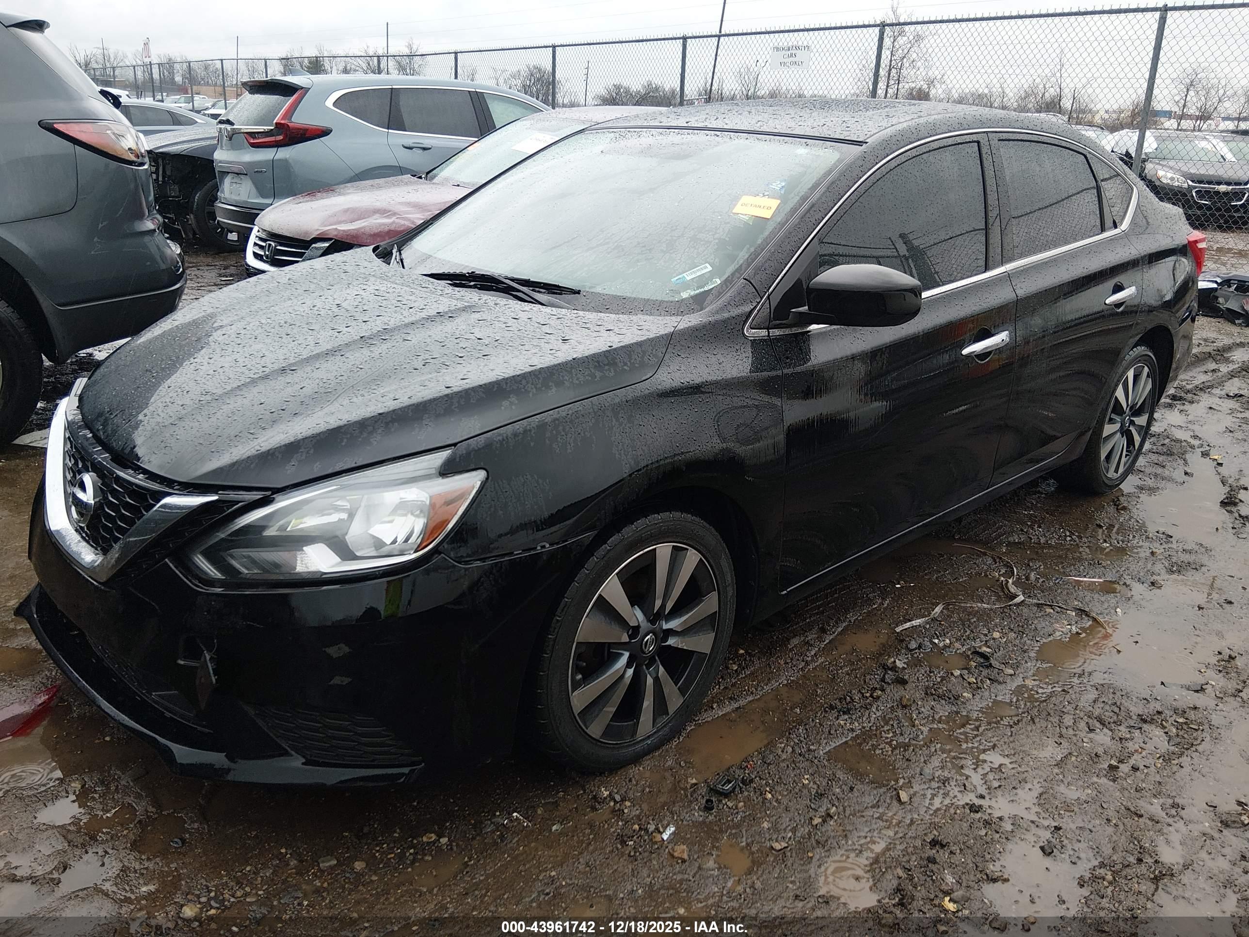 NISSAN SENTRA image 2