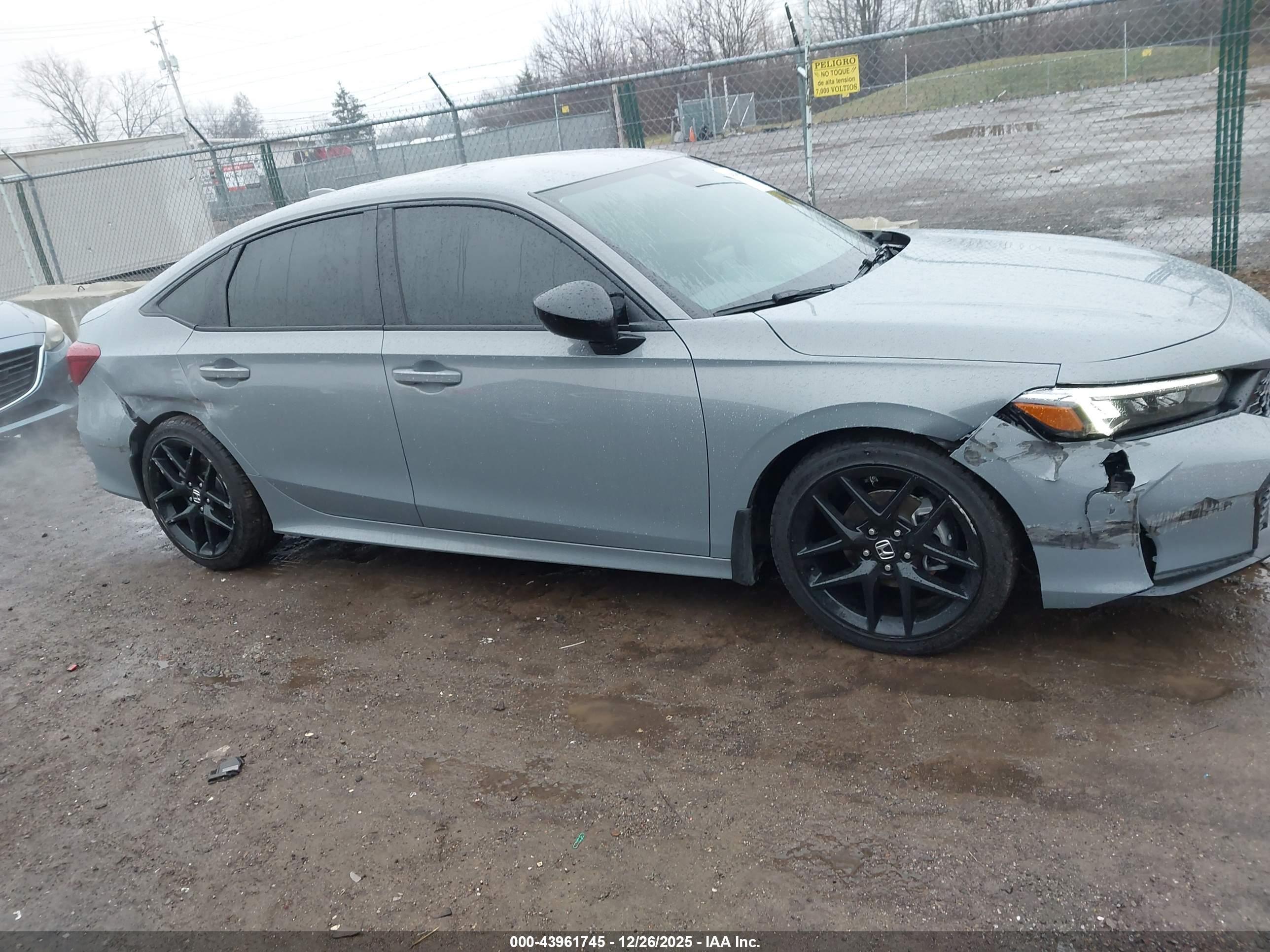 HONDA CIVIC image 6
