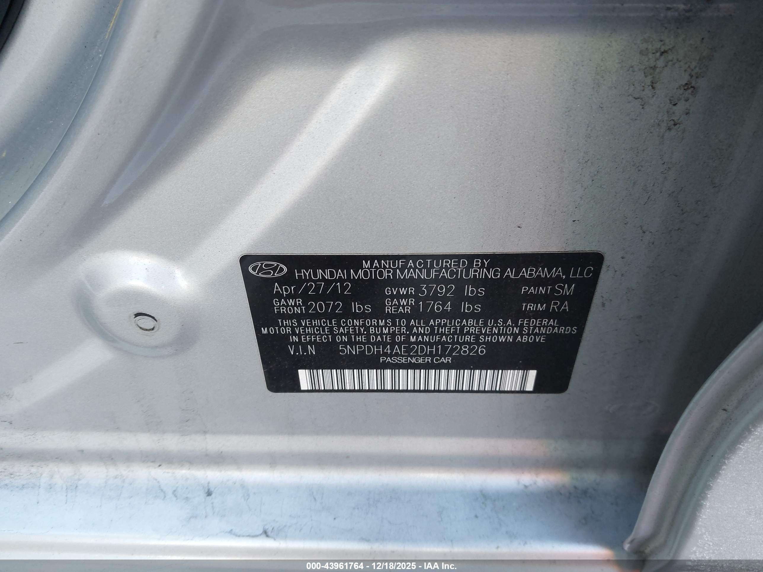 HYUNDAI ELANTRA image 9