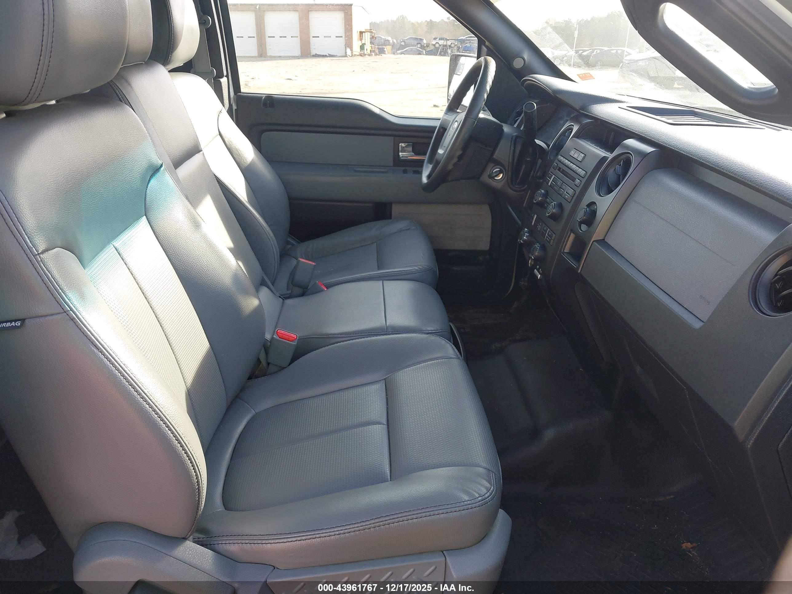 FORD F-150 image 5