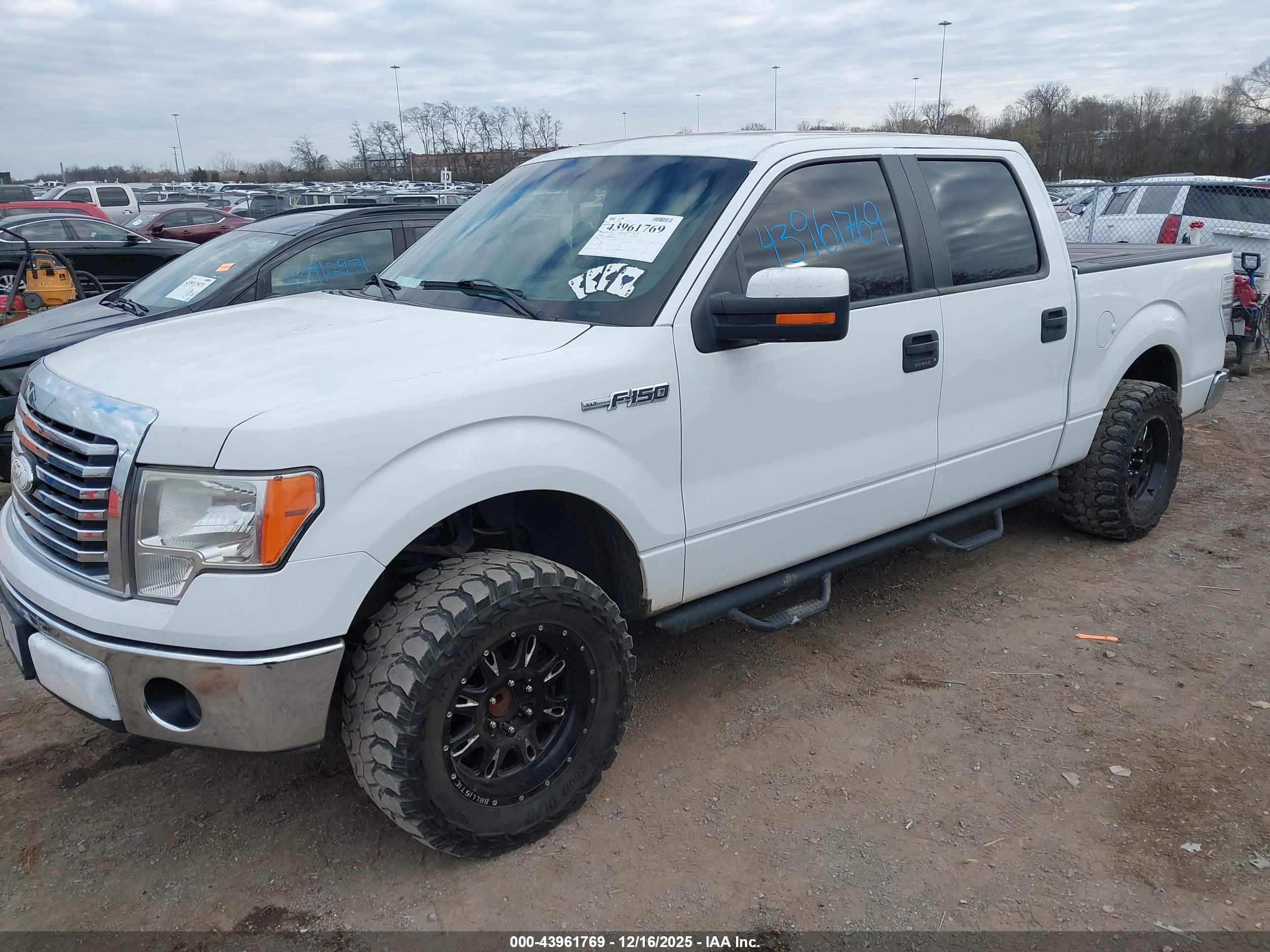FORD F-150 image 2