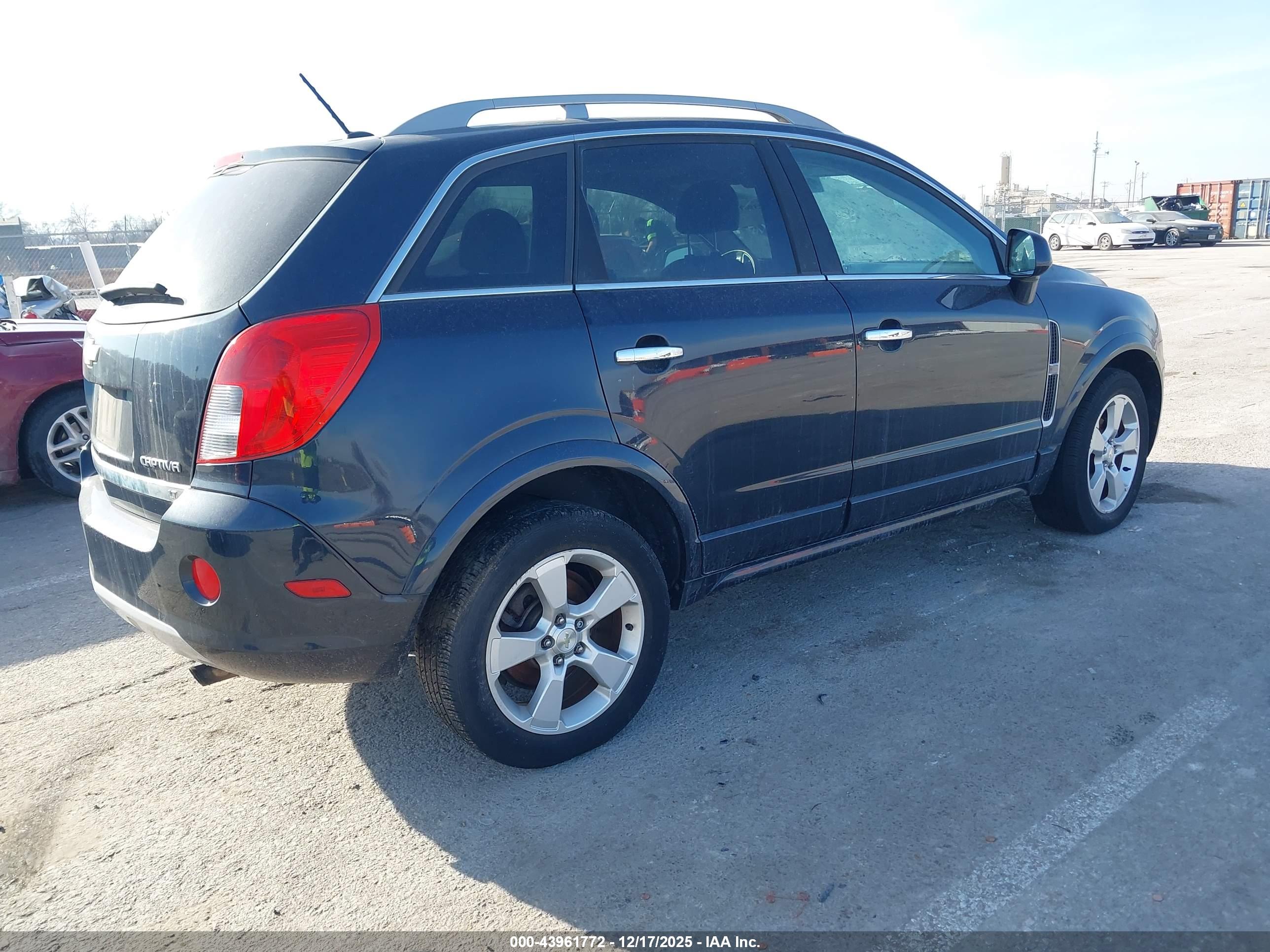CHEVROLET CAPTIVA image 4