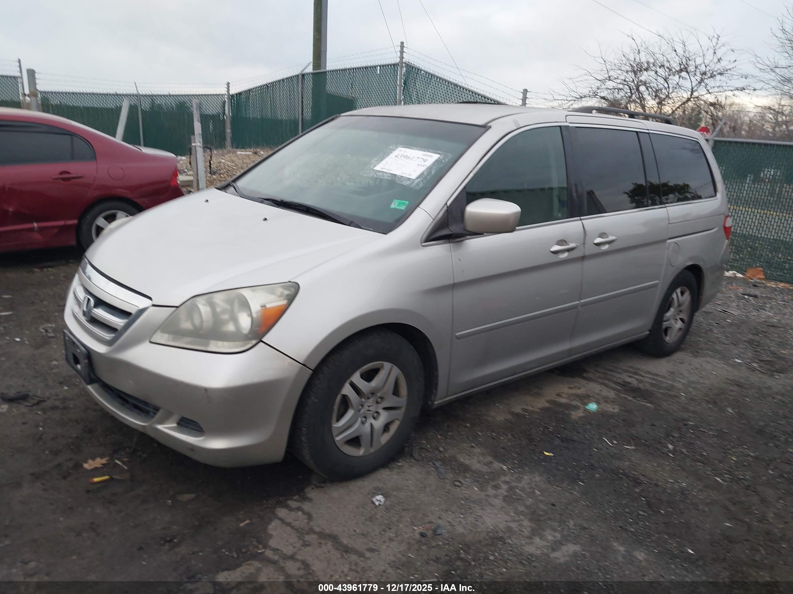 HONDA ODYSSEY image 2
