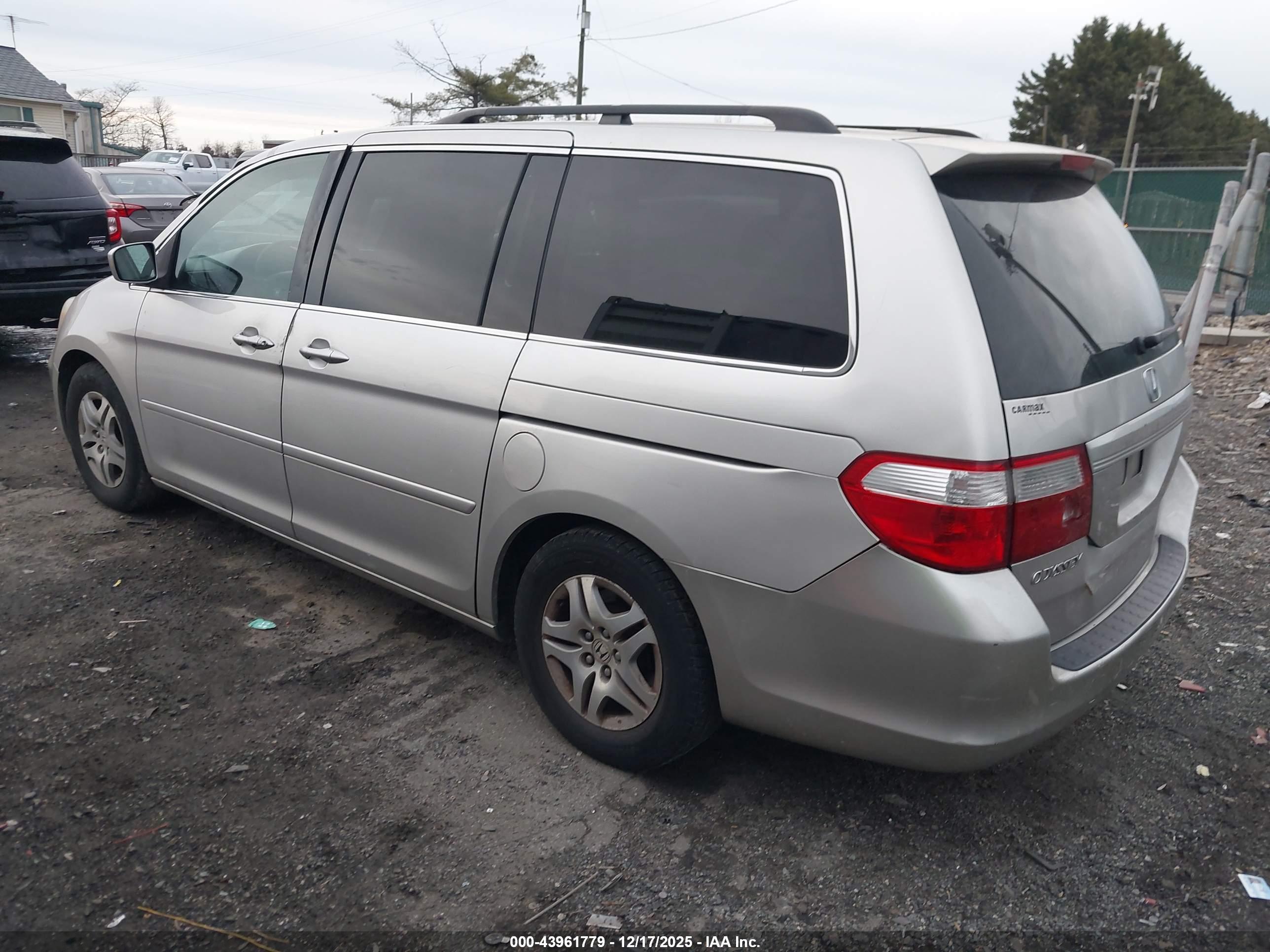 HONDA ODYSSEY image 3