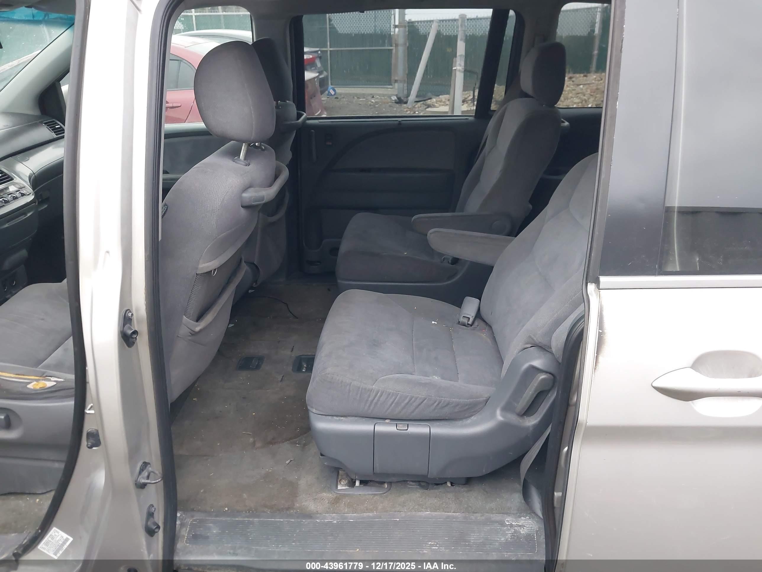 HONDA ODYSSEY image 8